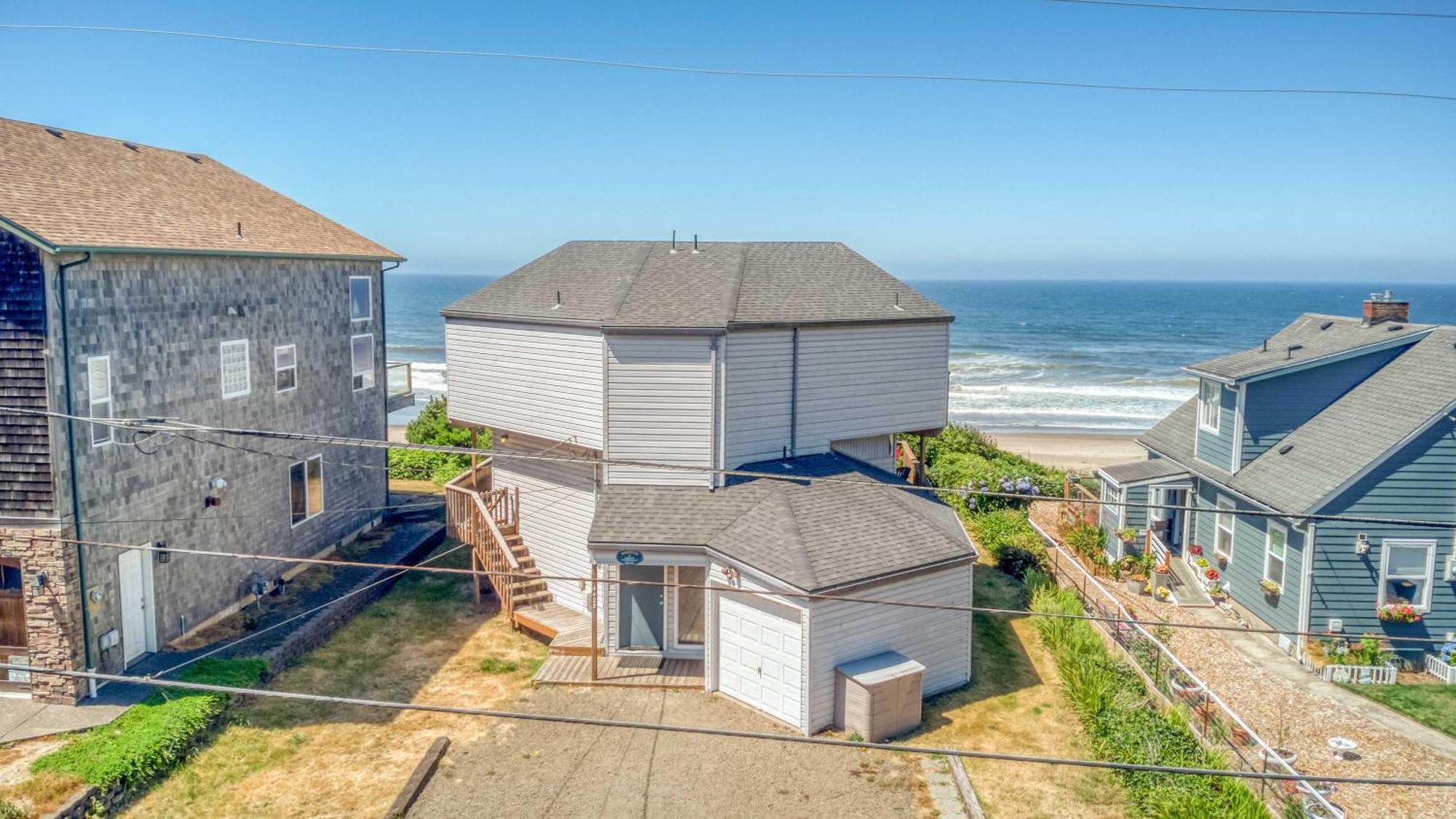 Holiday home A Beachfront Fantasea Lincoln City