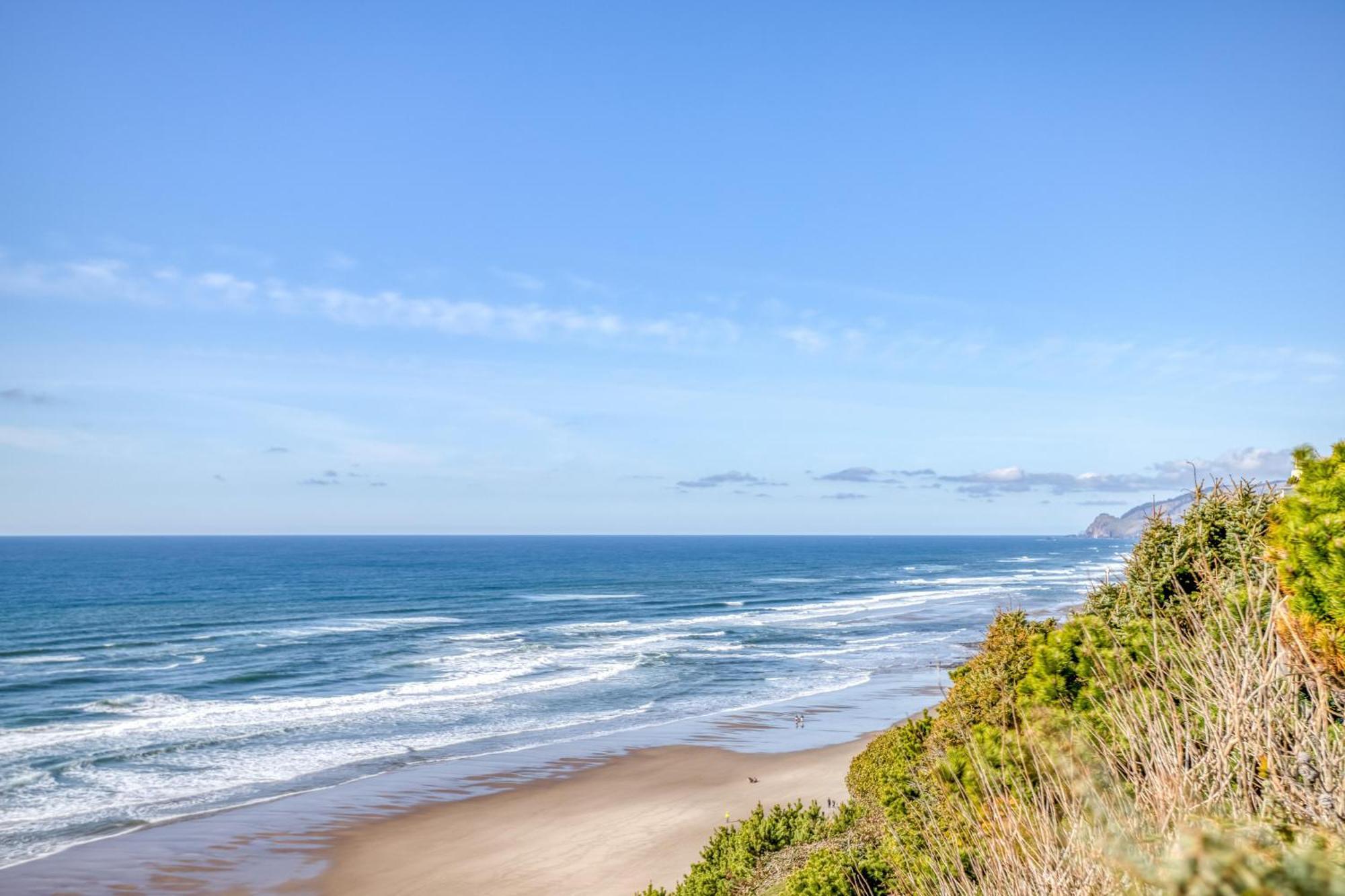 Enchantment By The Sea * Lincoln City