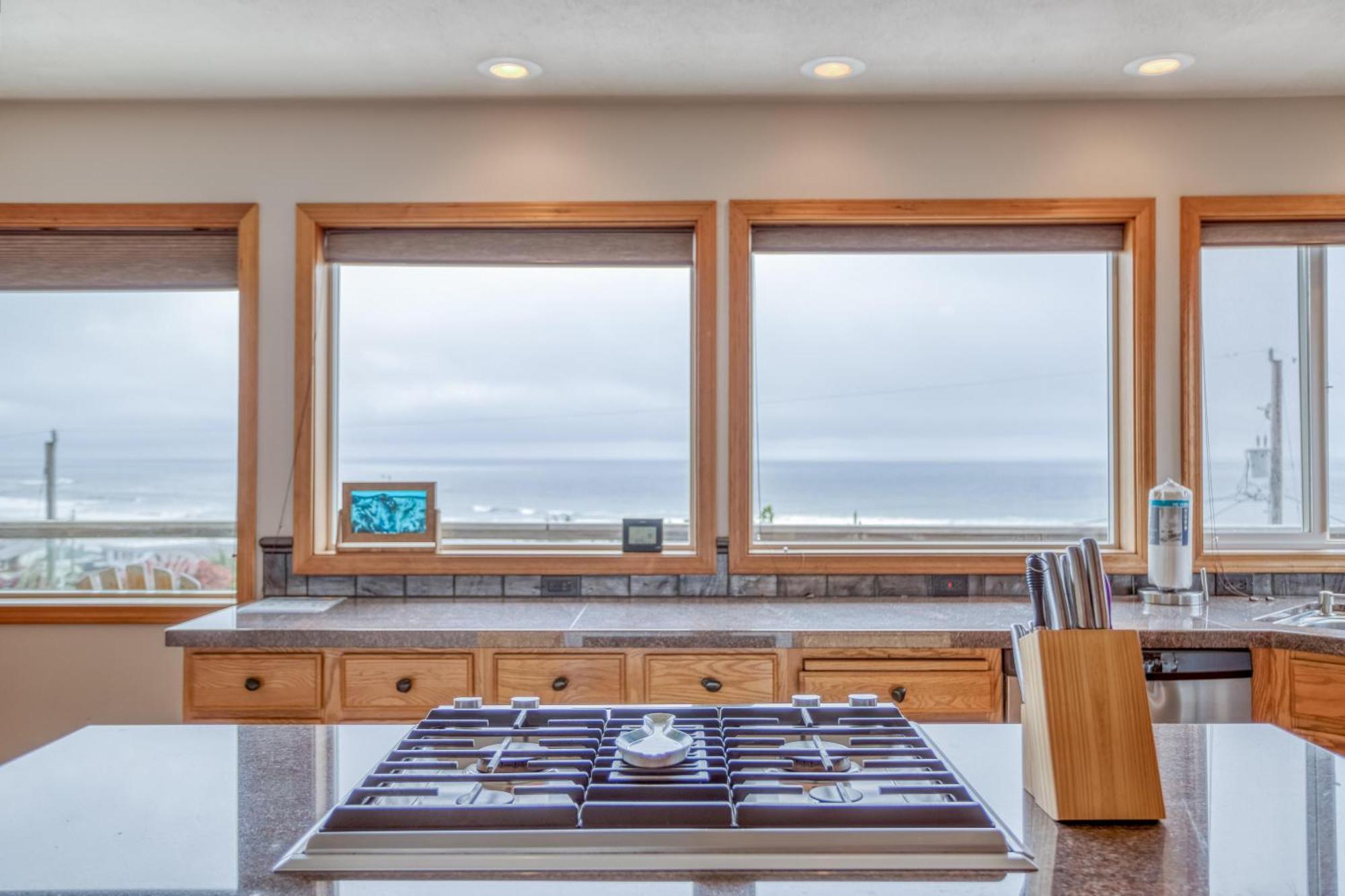 Seacret Hideaway Lincoln City