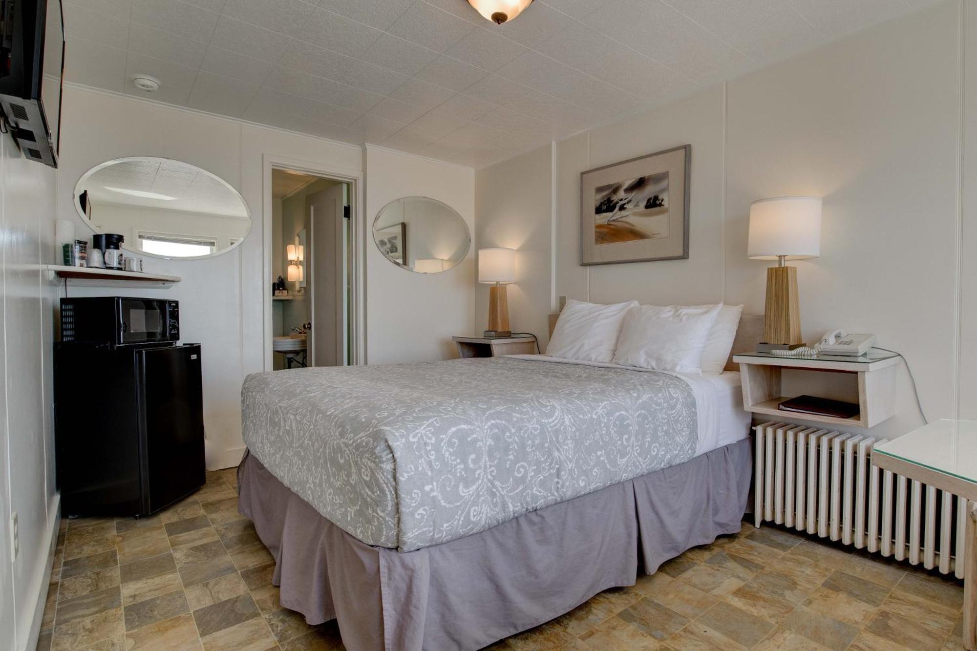 Hotel Ester Lee