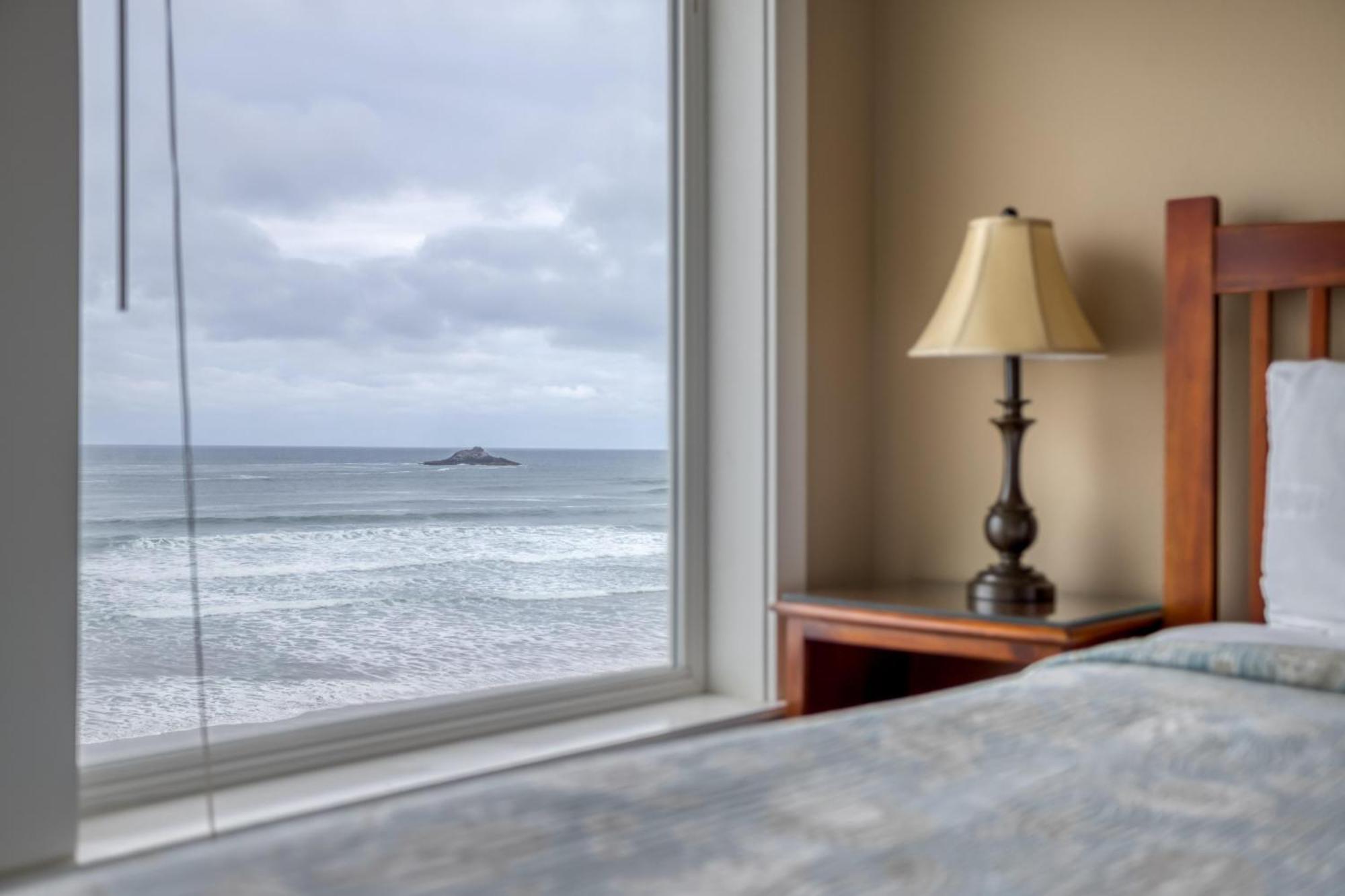 Daysea * Lincoln City