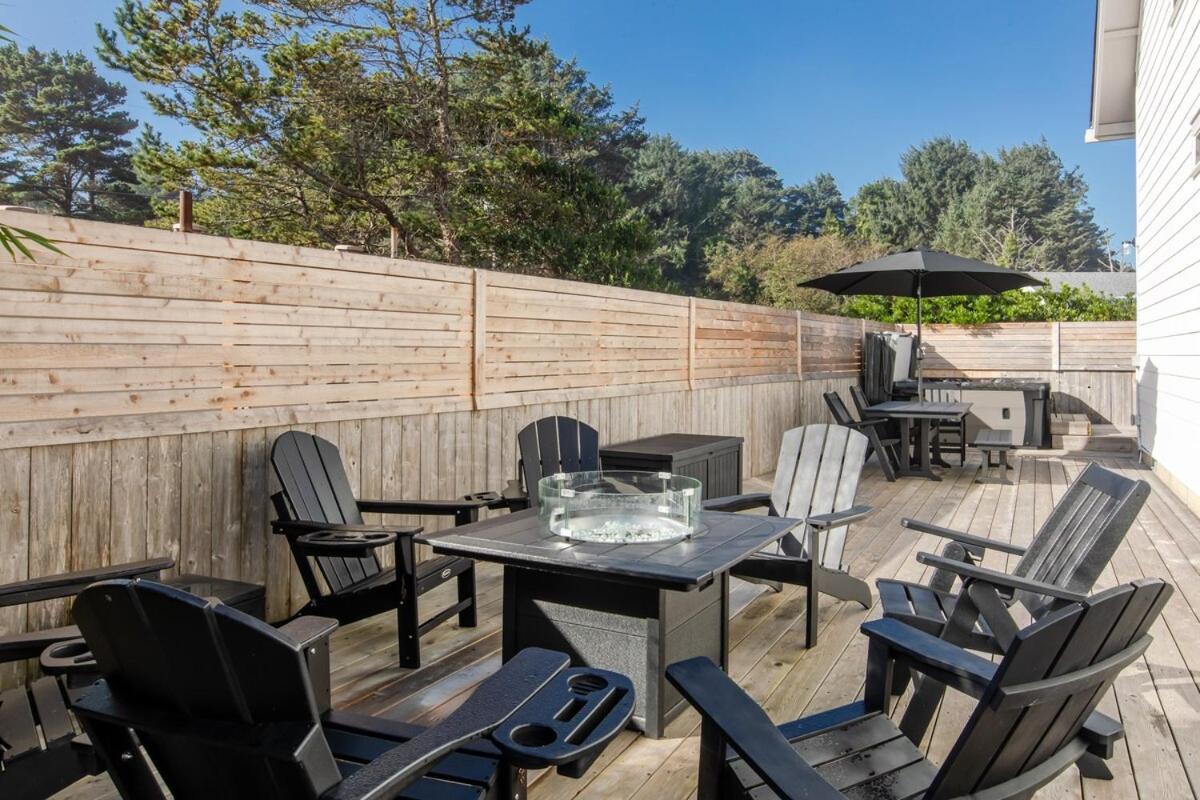 Holiday home Ohana Park - Hot Tub, Billiards, Fire Pit & Access