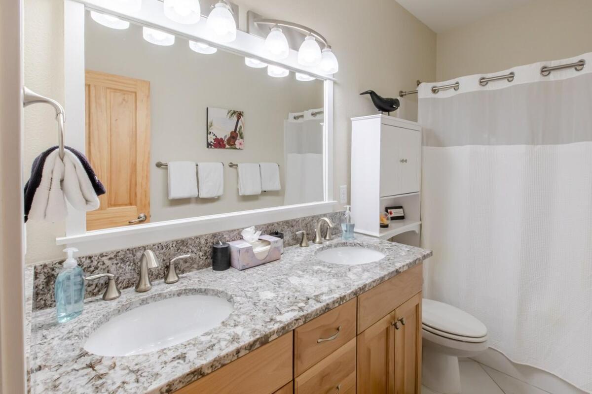 Ohana Park - Hot Tub, Billiards, Fire Pit & Access Lincoln City