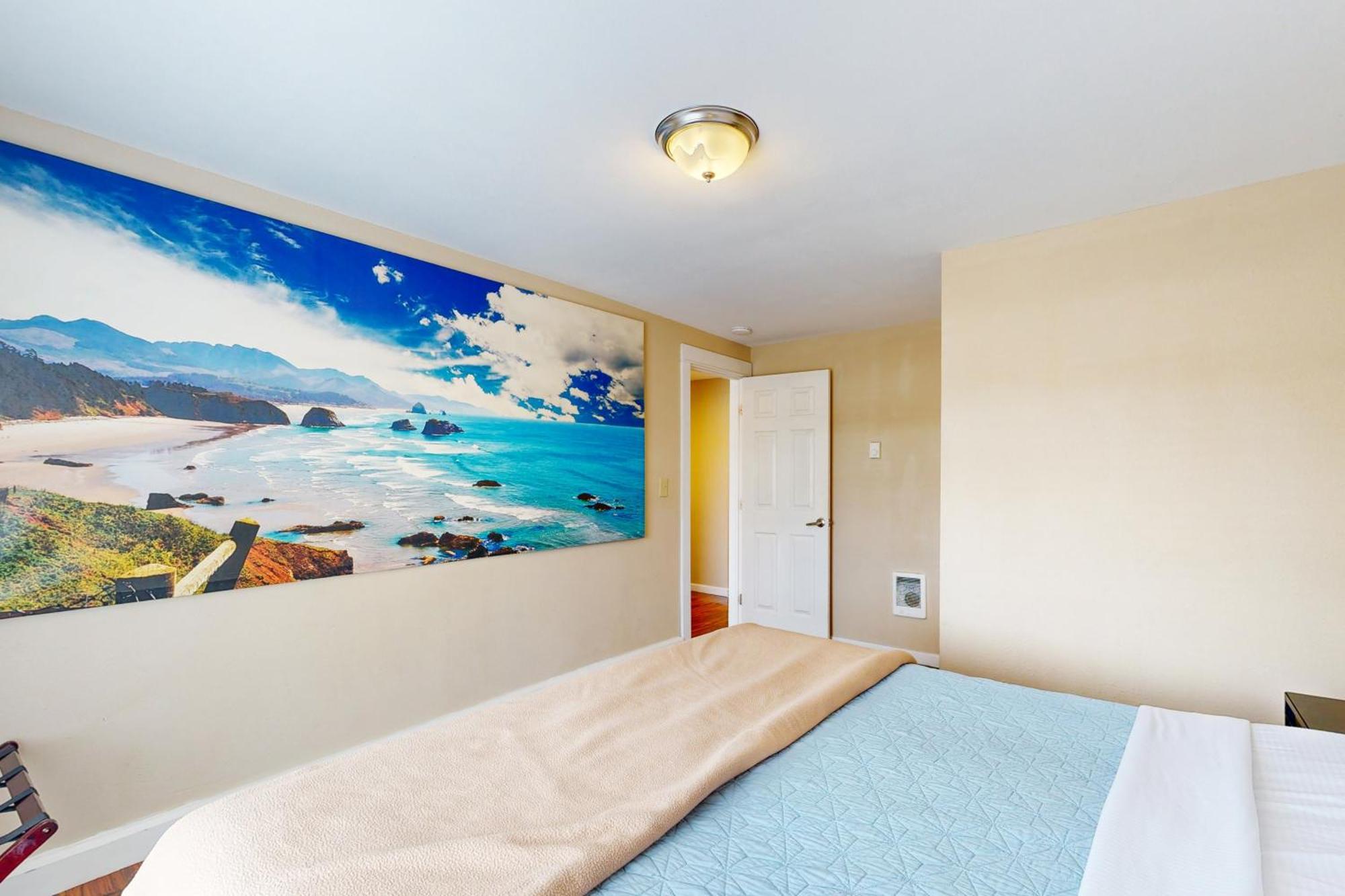 The Whale At Sandstone Point Apartment *