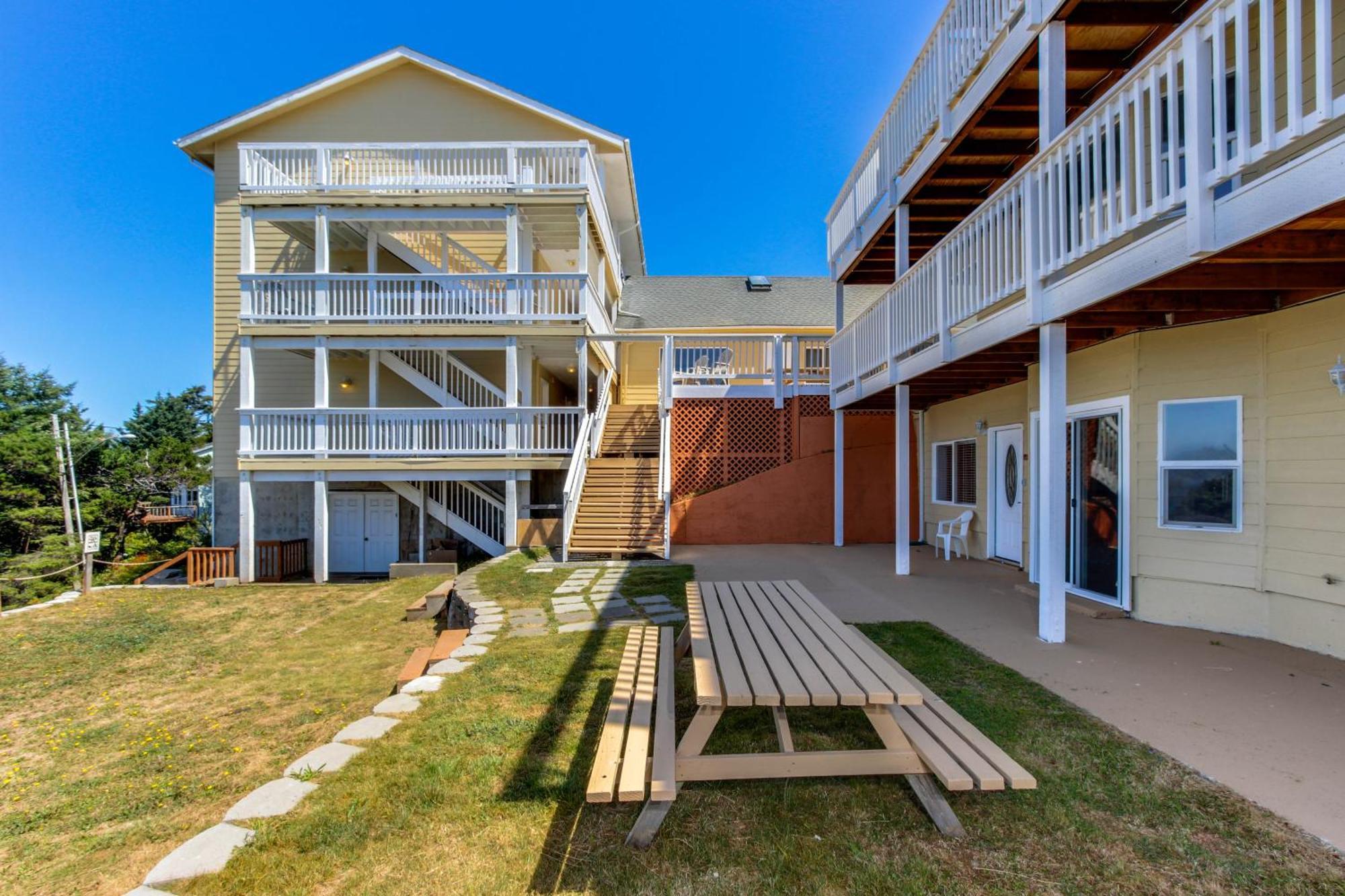 Apartment The Whale At Sandstone Point *