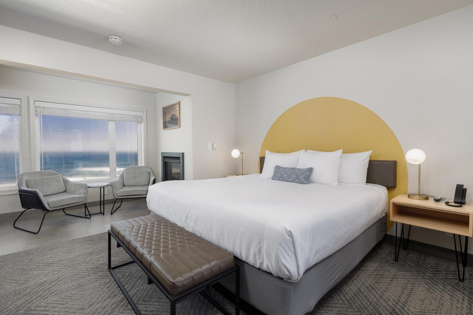 Surfland 4* Lincoln City