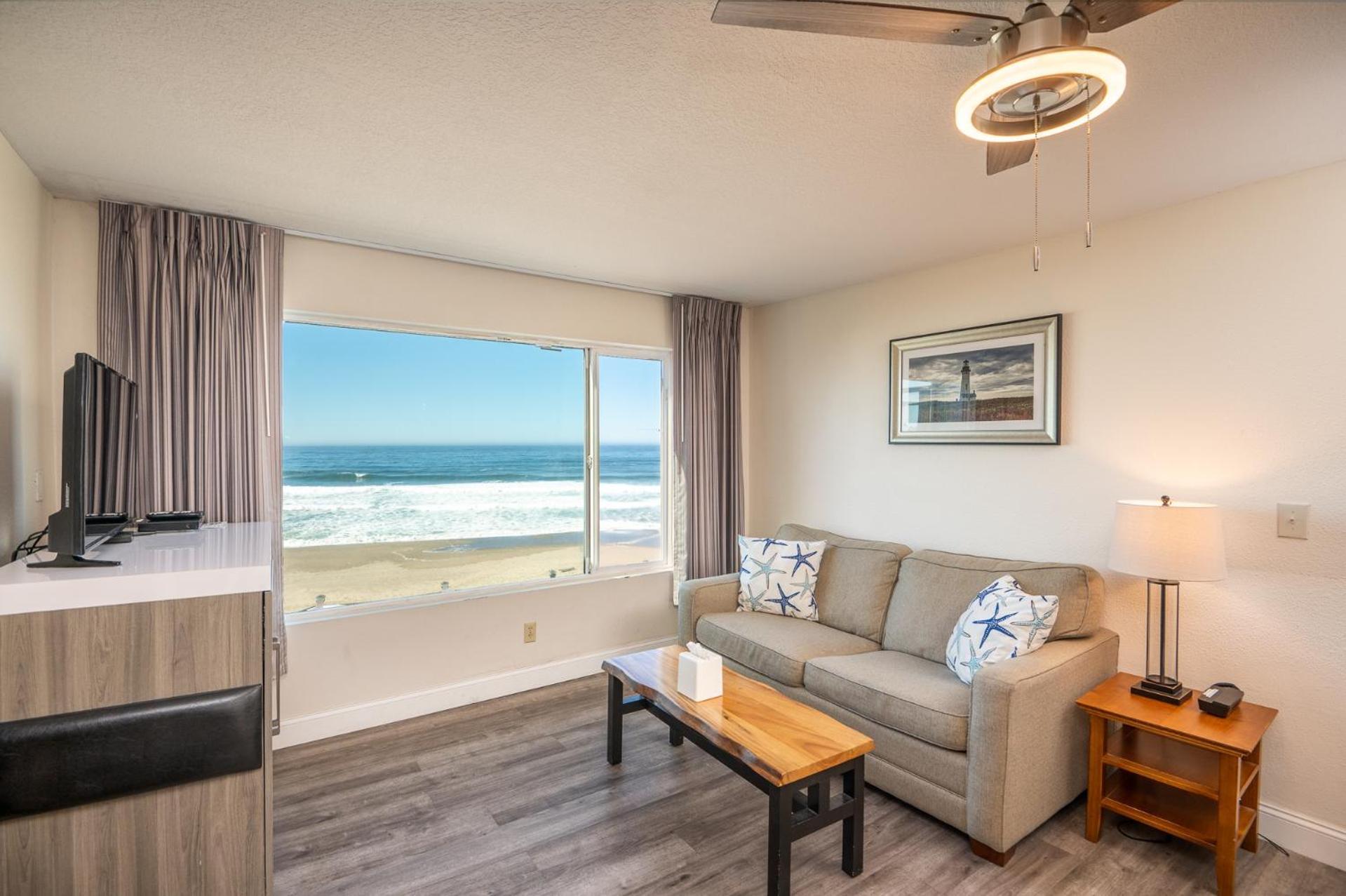 Sailor Jack Oceanfront 2* Lincoln City