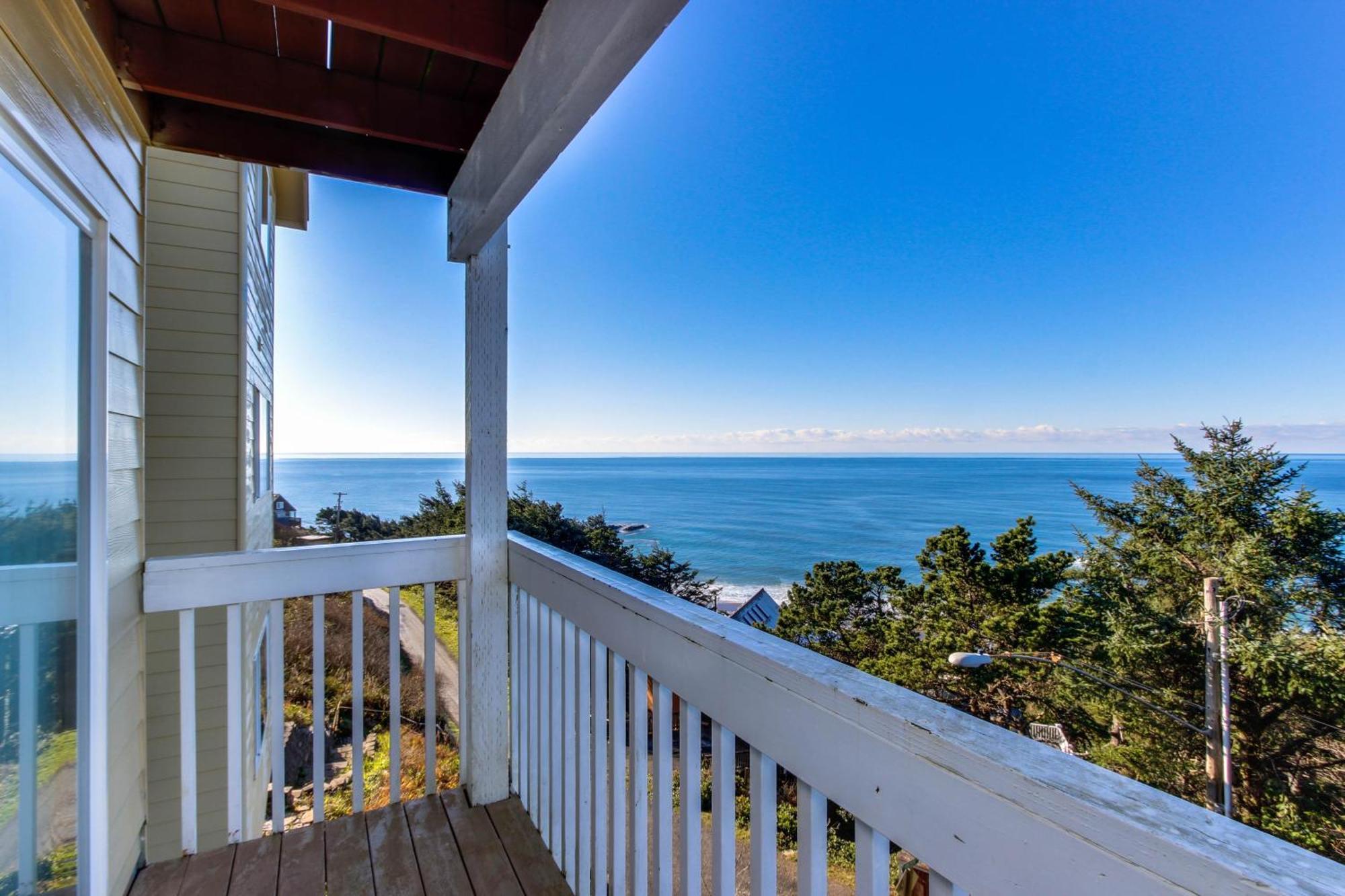 Sandstone Point Apartment Lincoln City