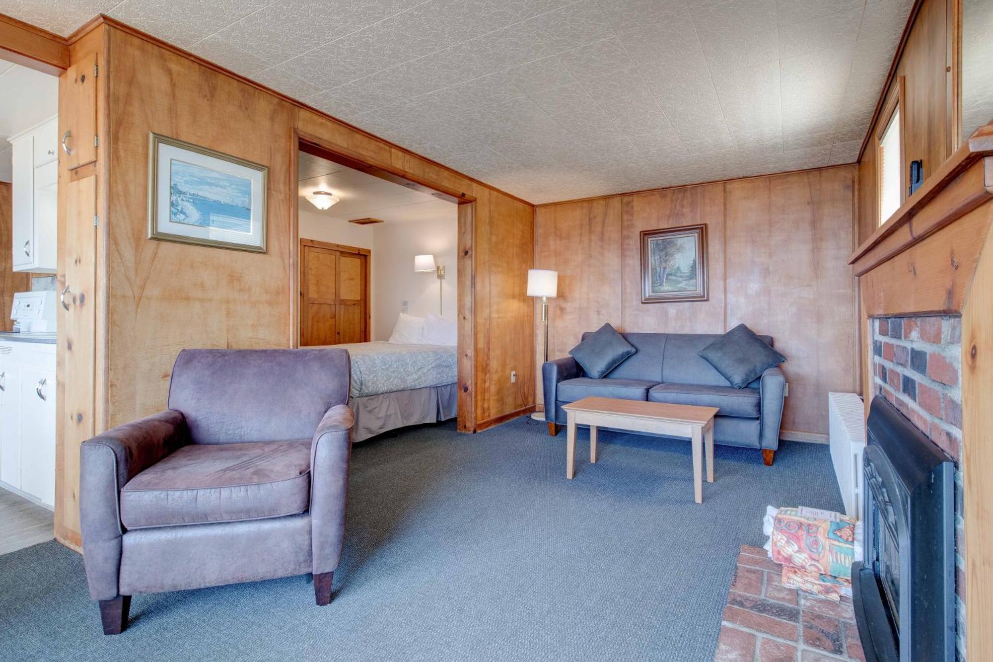 Hotel Ester Lee