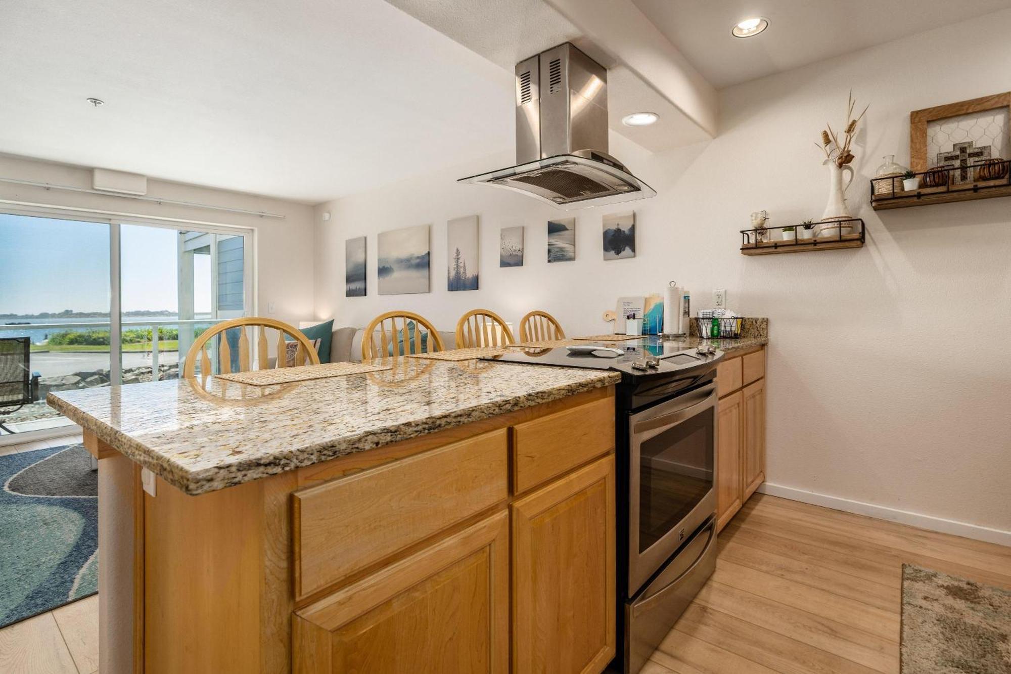 Waters Edge 103 Apartment *