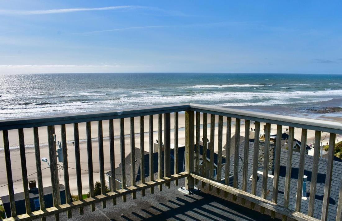 New Breakers Lincoln City