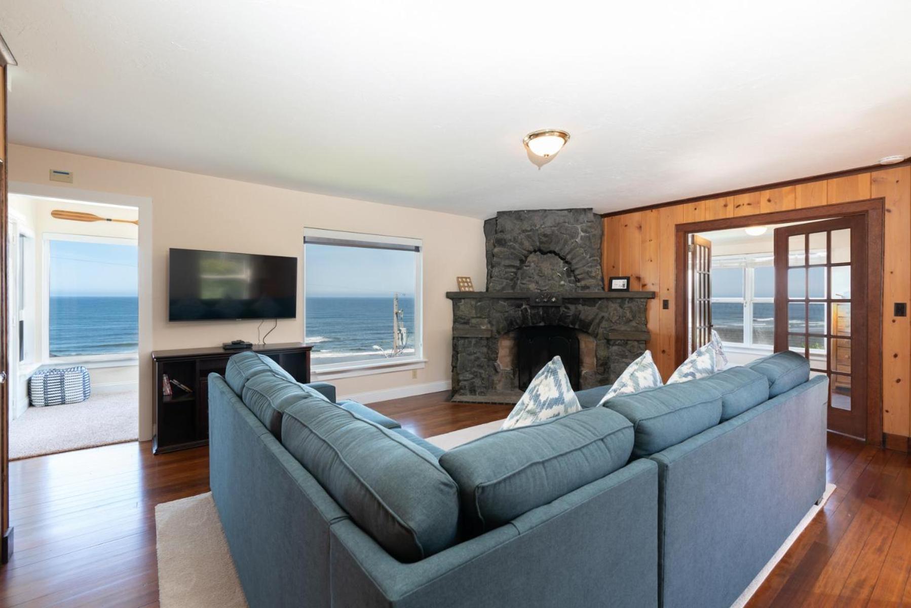 New Breakers Holiday home
