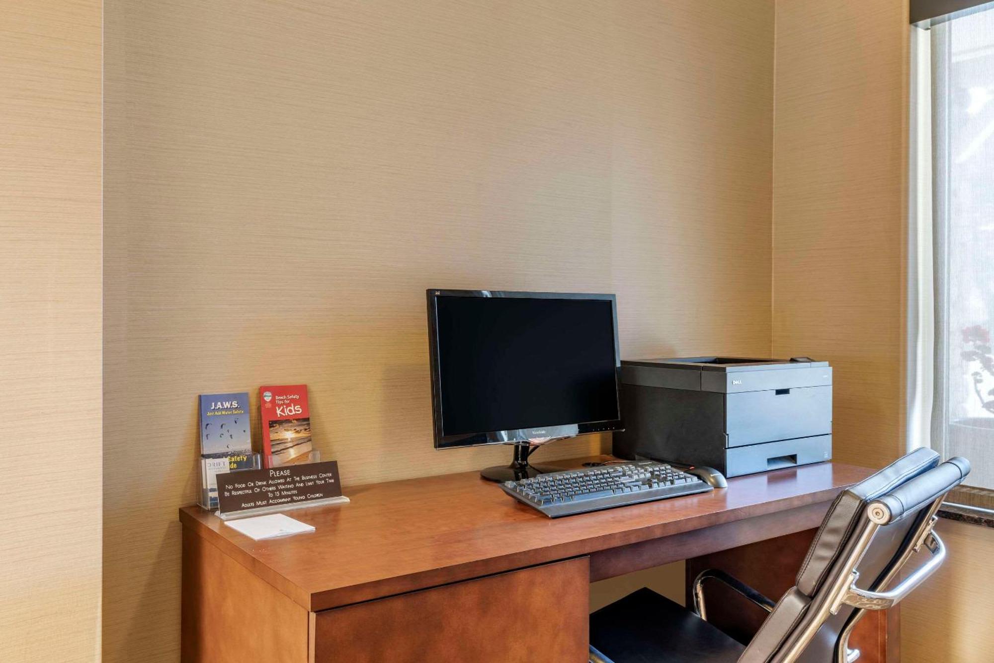 Hotel Comfort & 3*
