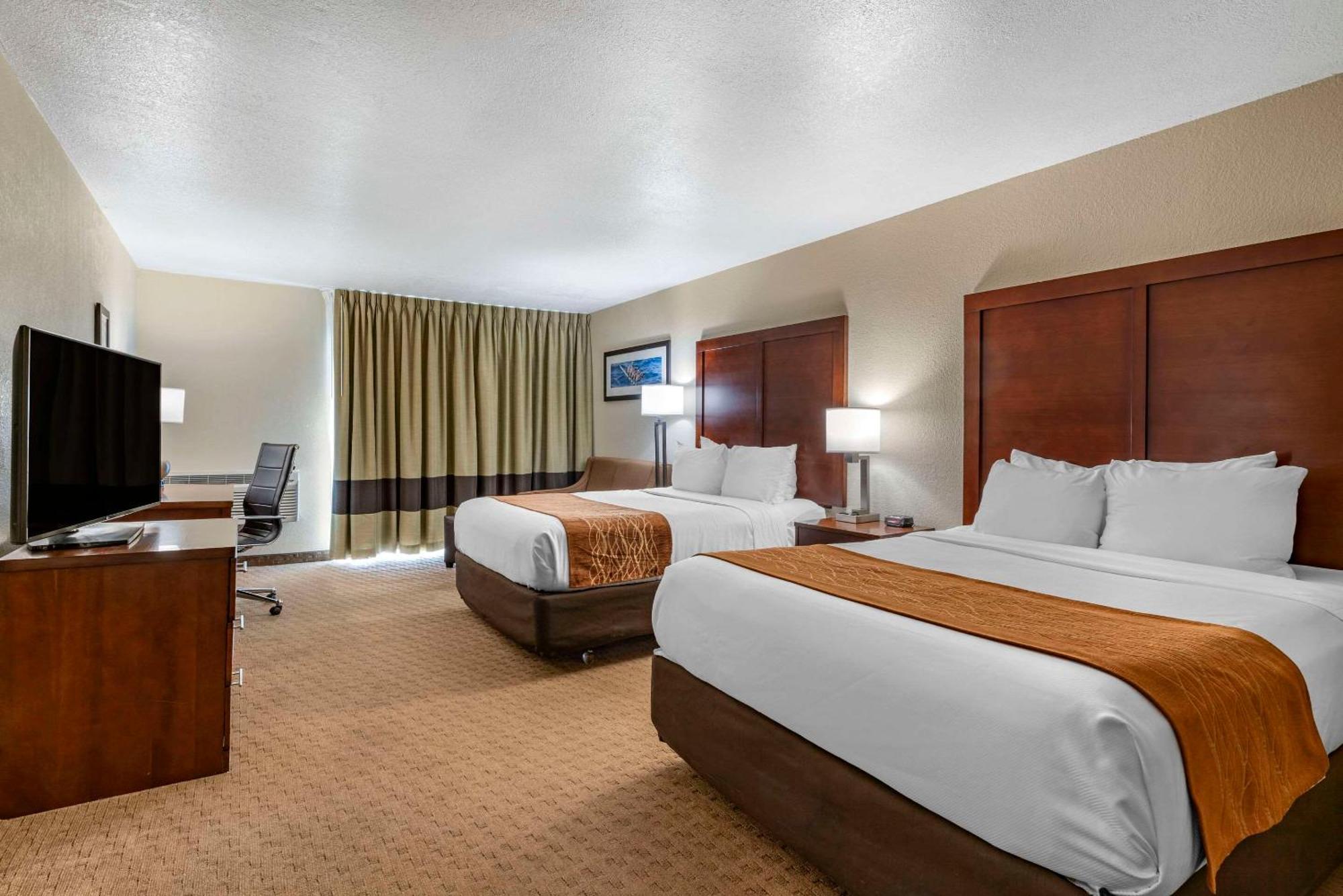 Comfort & Hotel Lincoln City