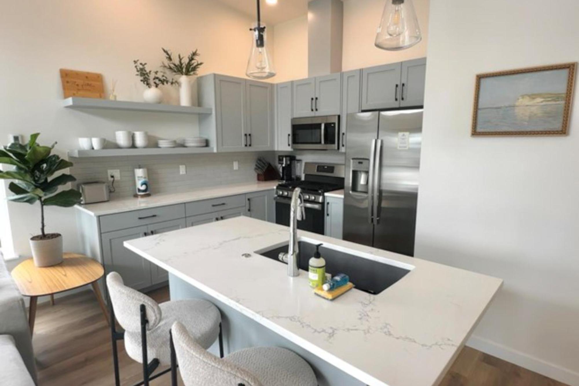 Bay View Loft Apartment