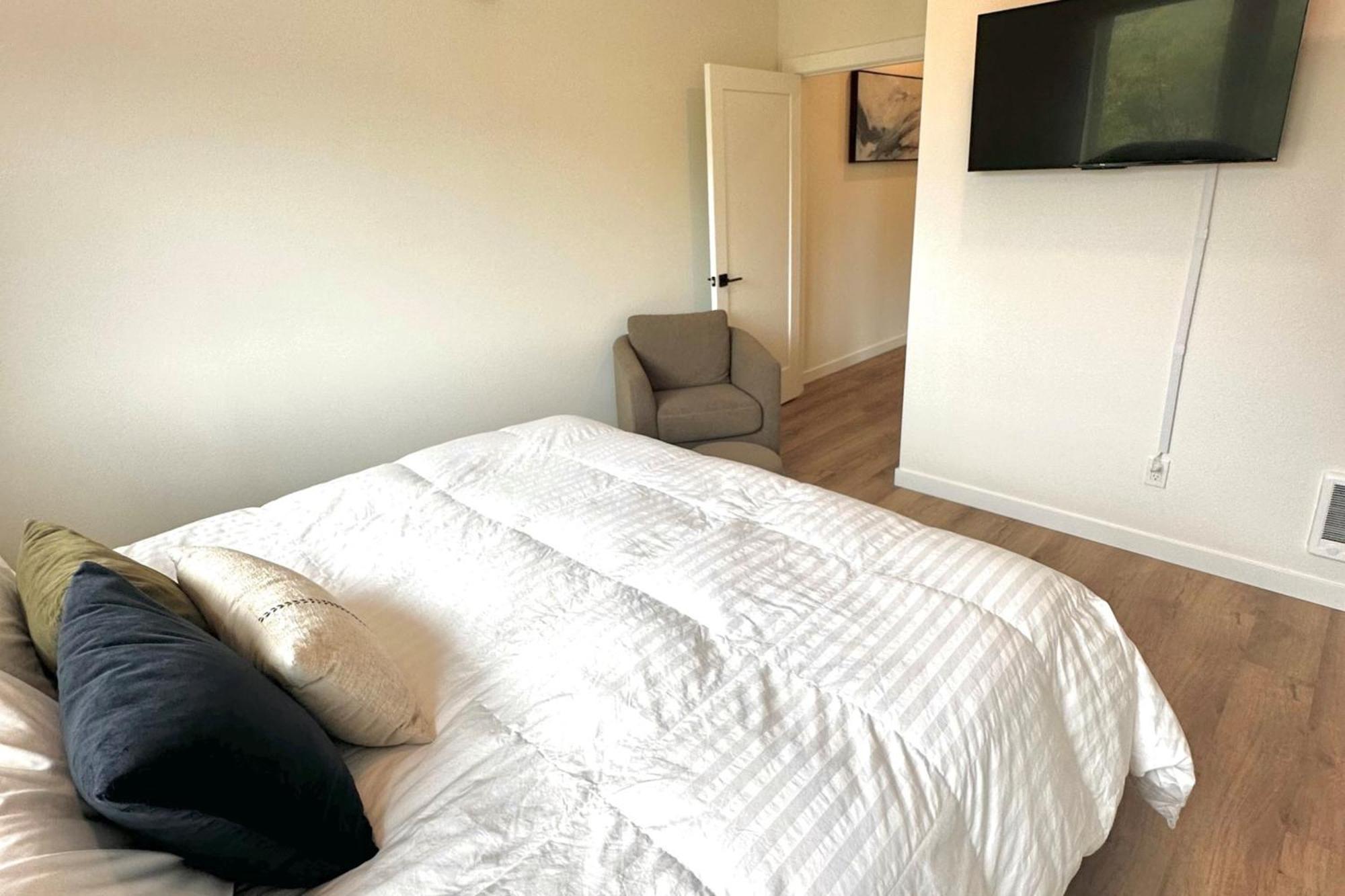 Bay View Loft * Lincoln City