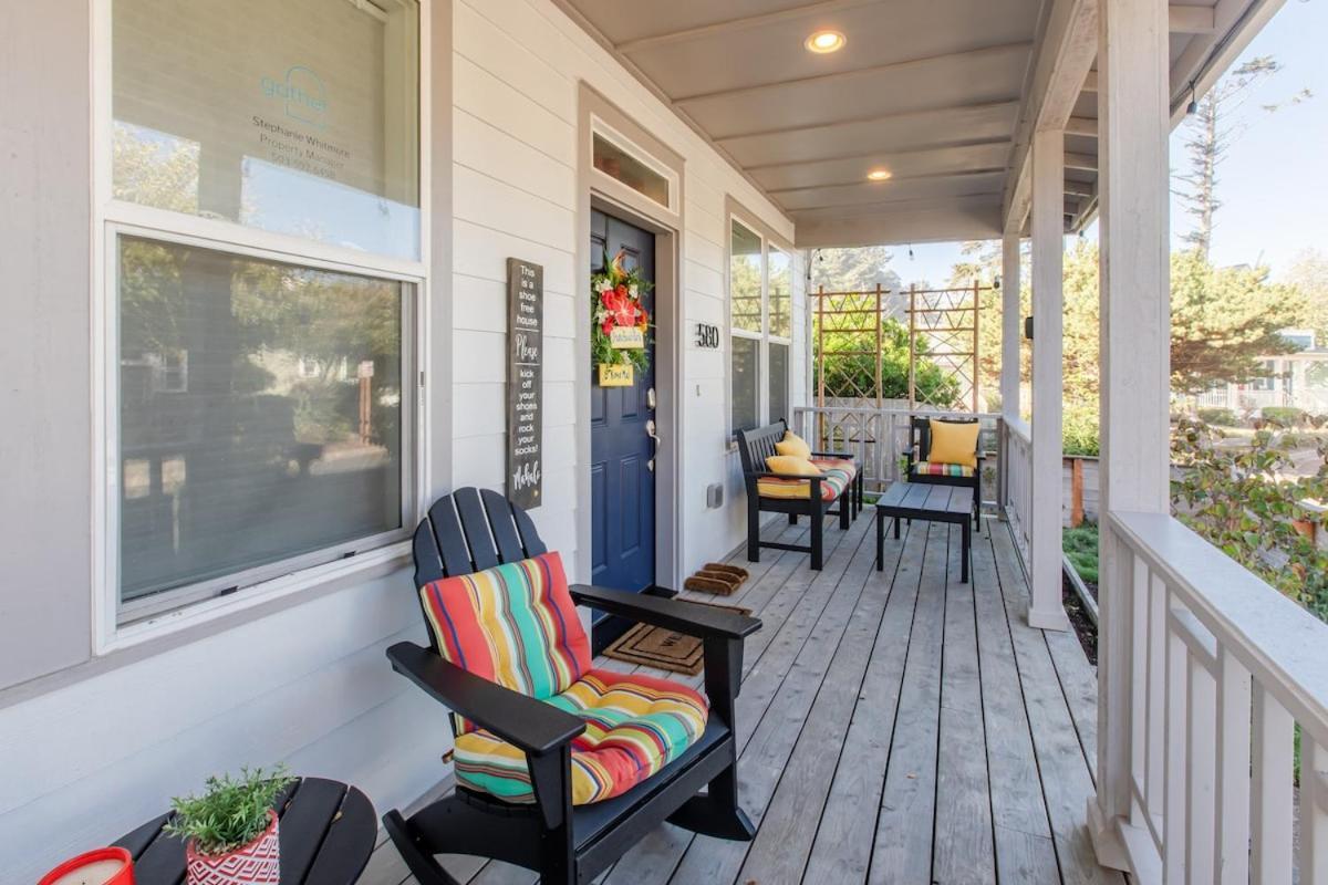 Ohana Park - Hot Tub, Billiards, Fire Pit & Access