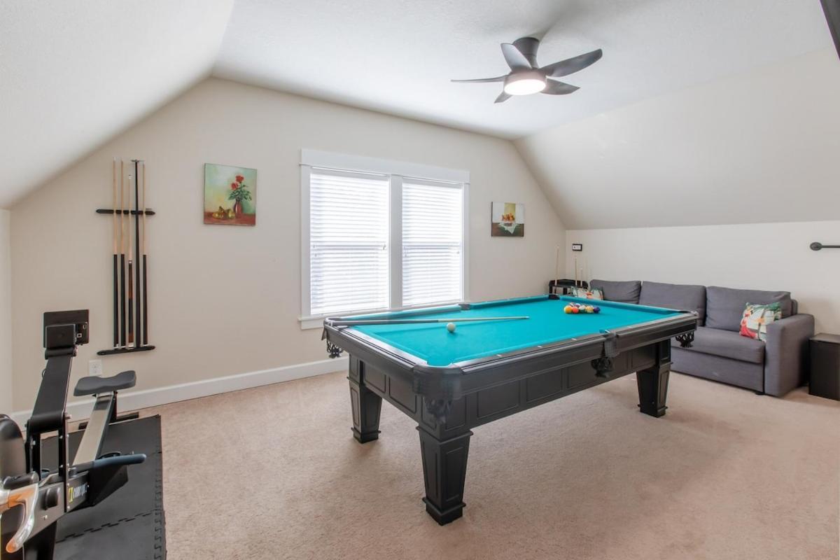 Ohana Park - Hot Tub, Billiards, Fire Pit & Access Holiday home Lincoln City