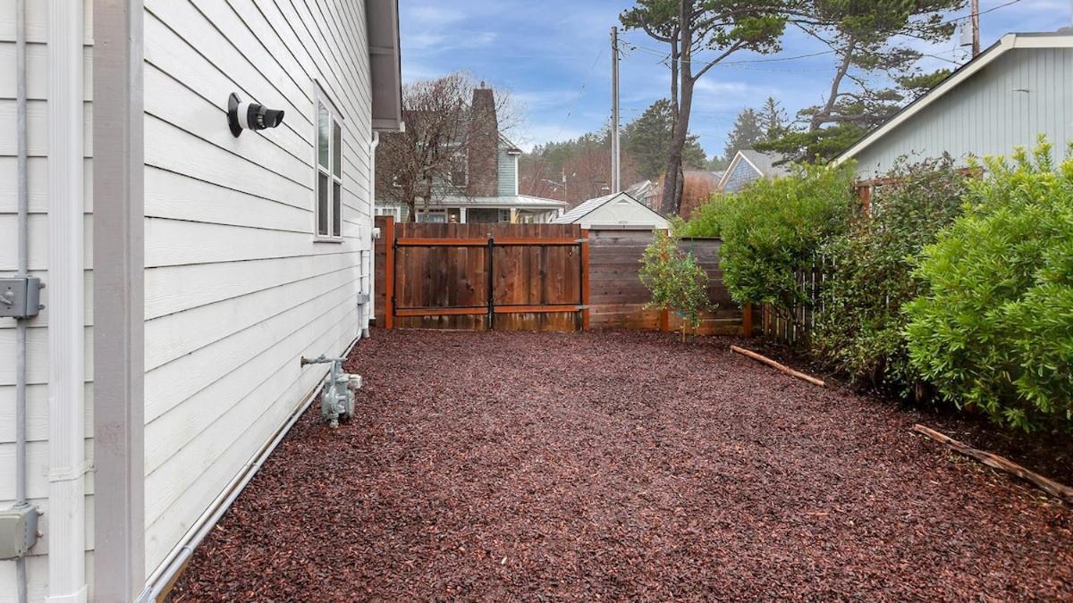 Ohana Park - Hot Tub, Billiards, Fire Pit & Access *