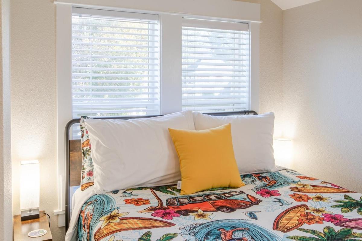 Ohana Park - Hot Tub, Billiards, Fire Pit & Access *