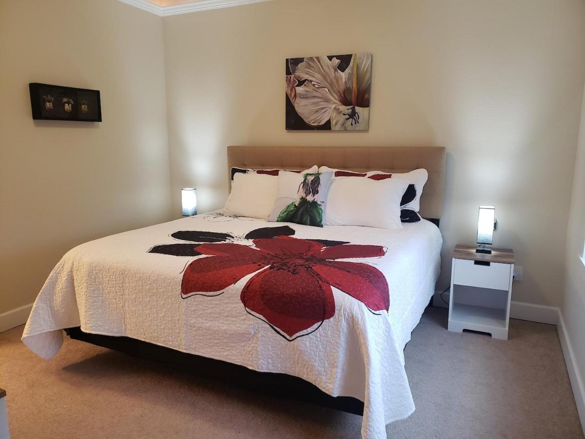 Holiday home Ohana Park - Hot Tub, Billiards, Fire Pit & Access *