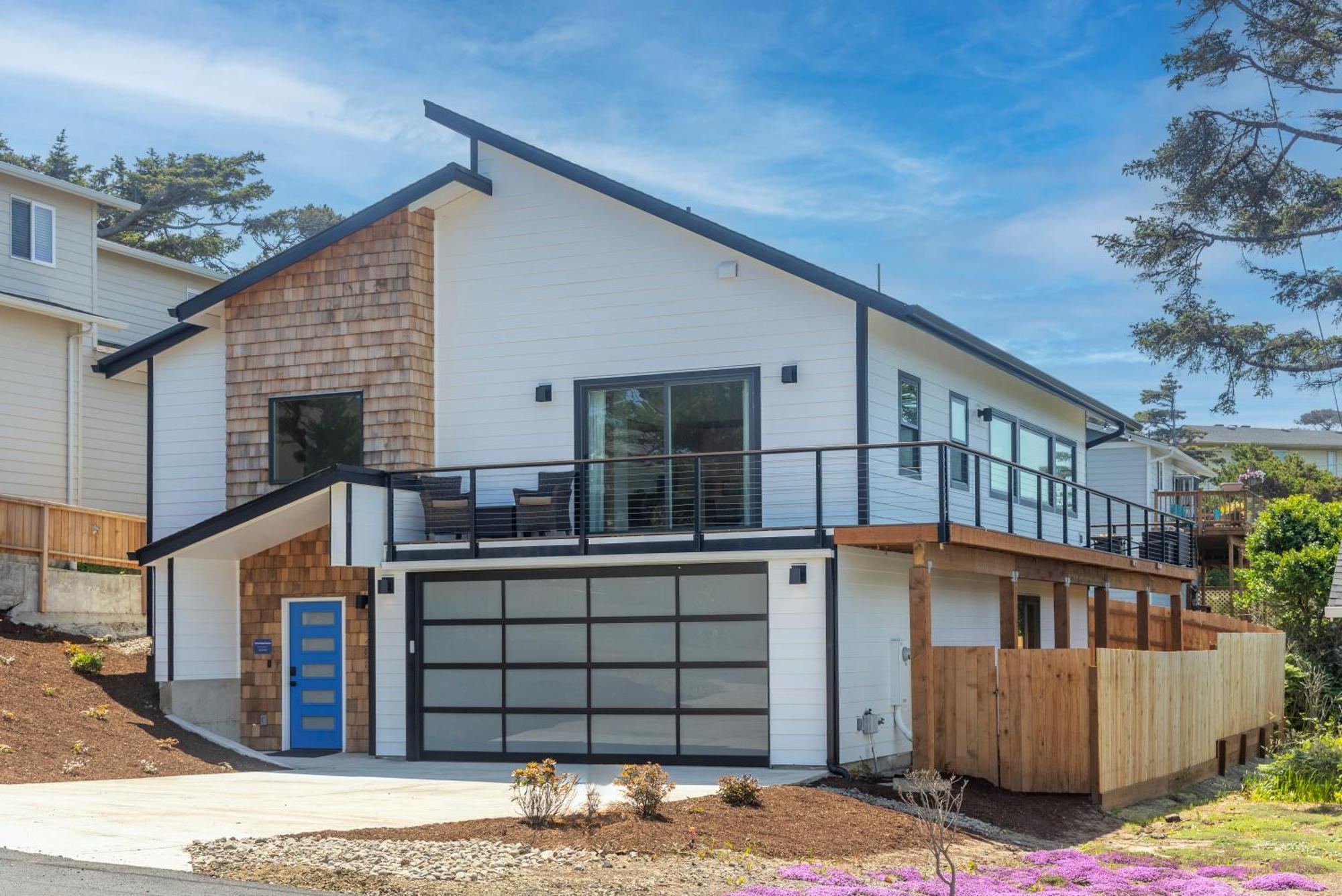 3 Bd 3 Ba And Bunks - Blue Door Retreat - New In 2024 Lincoln City