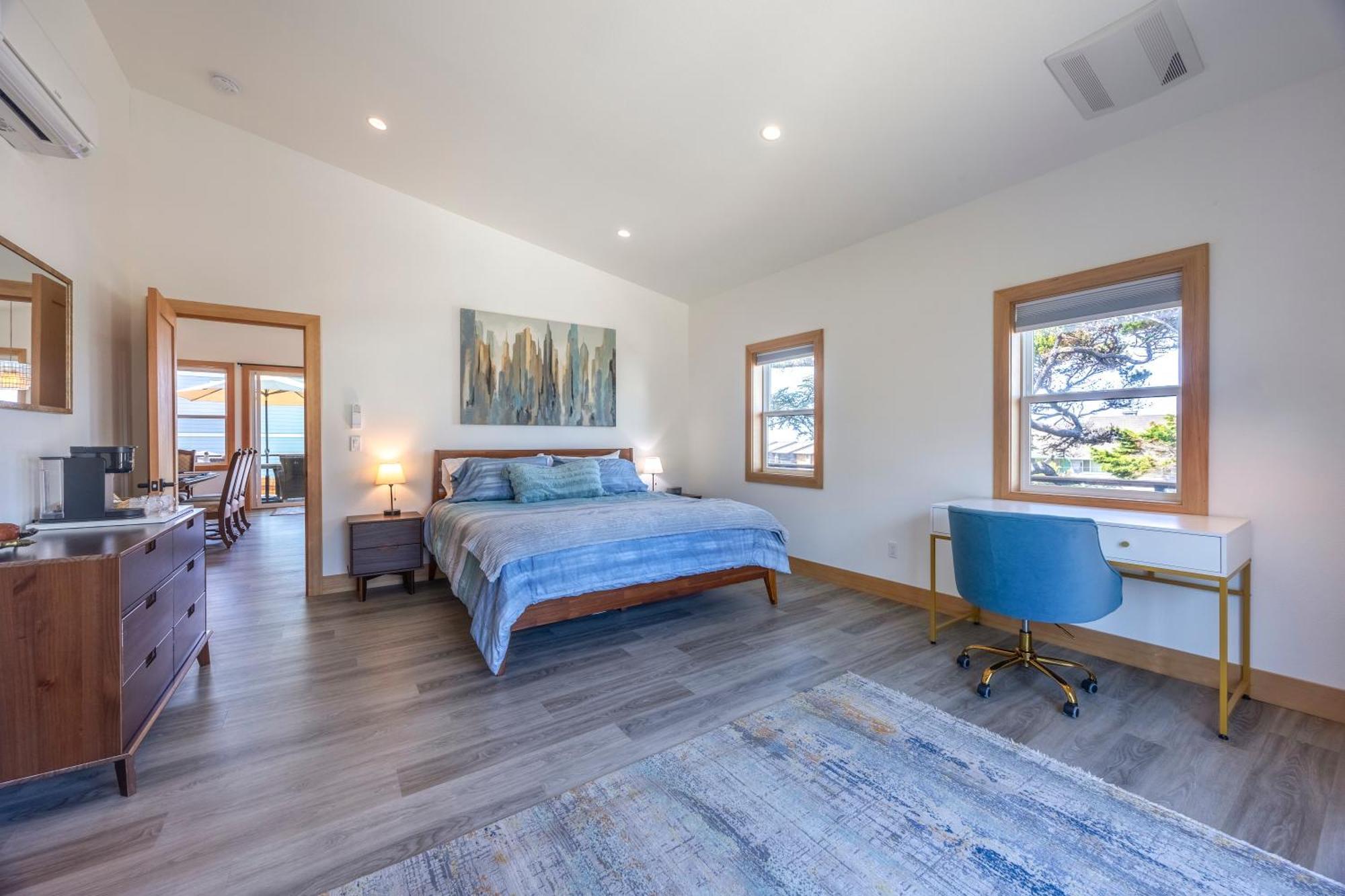 3 Bd 3 Ba And Bunks - Blue Door Retreat - New In 2024 Holiday home