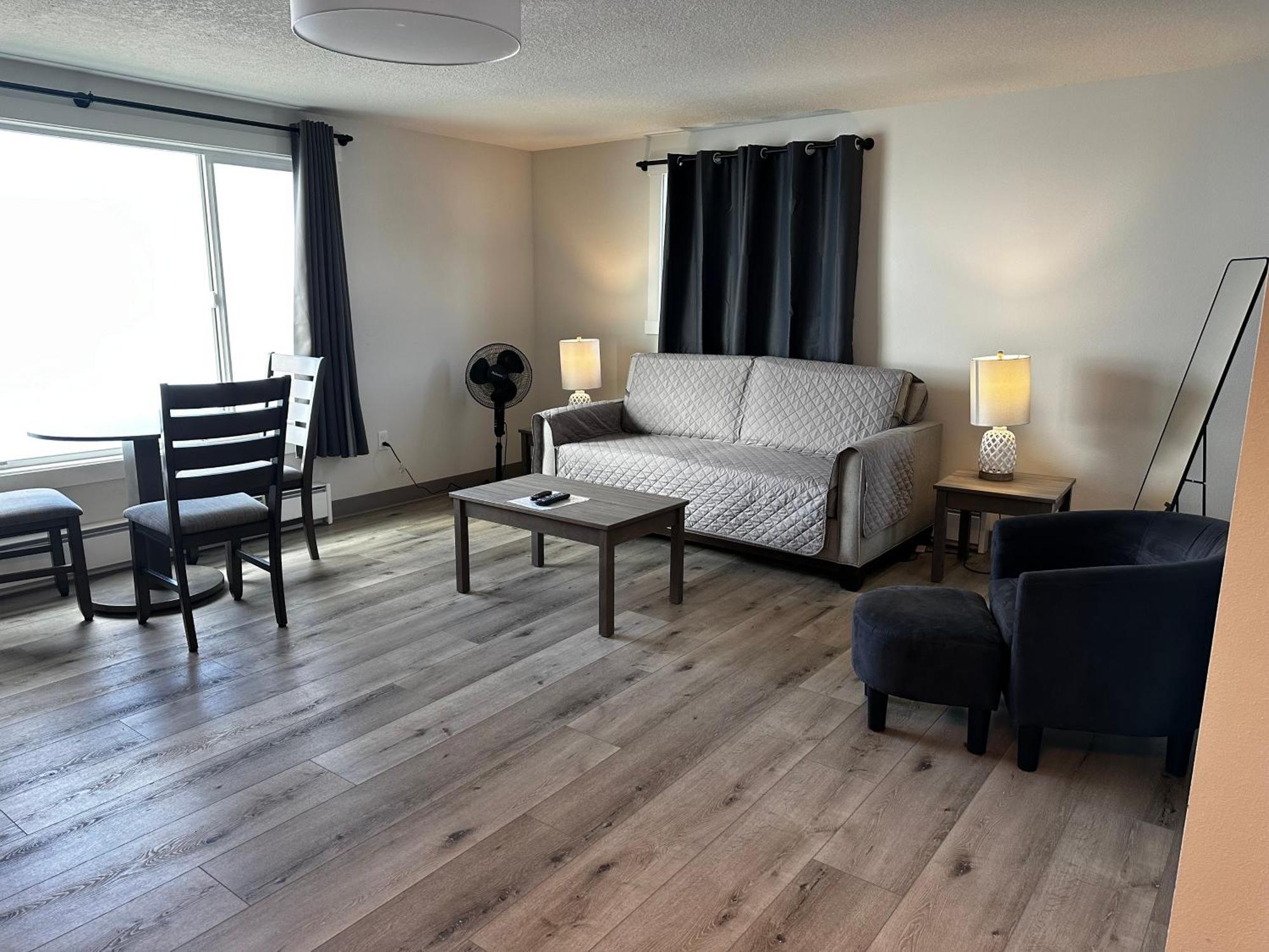 West Hotel