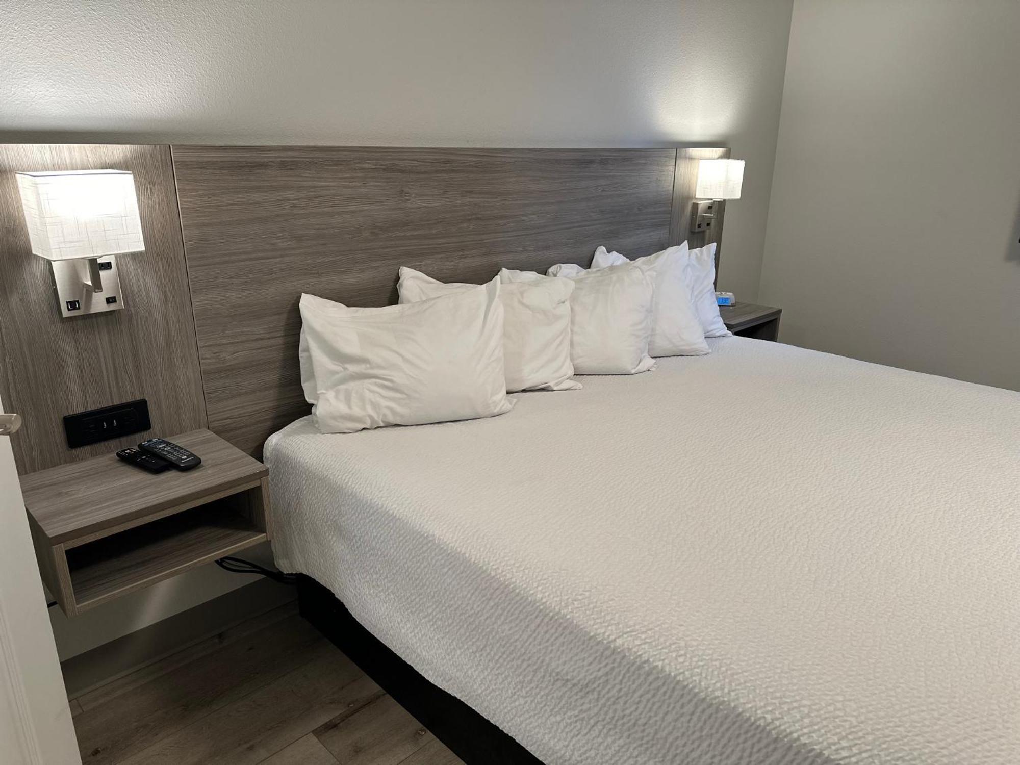 Hotel West Lincoln City