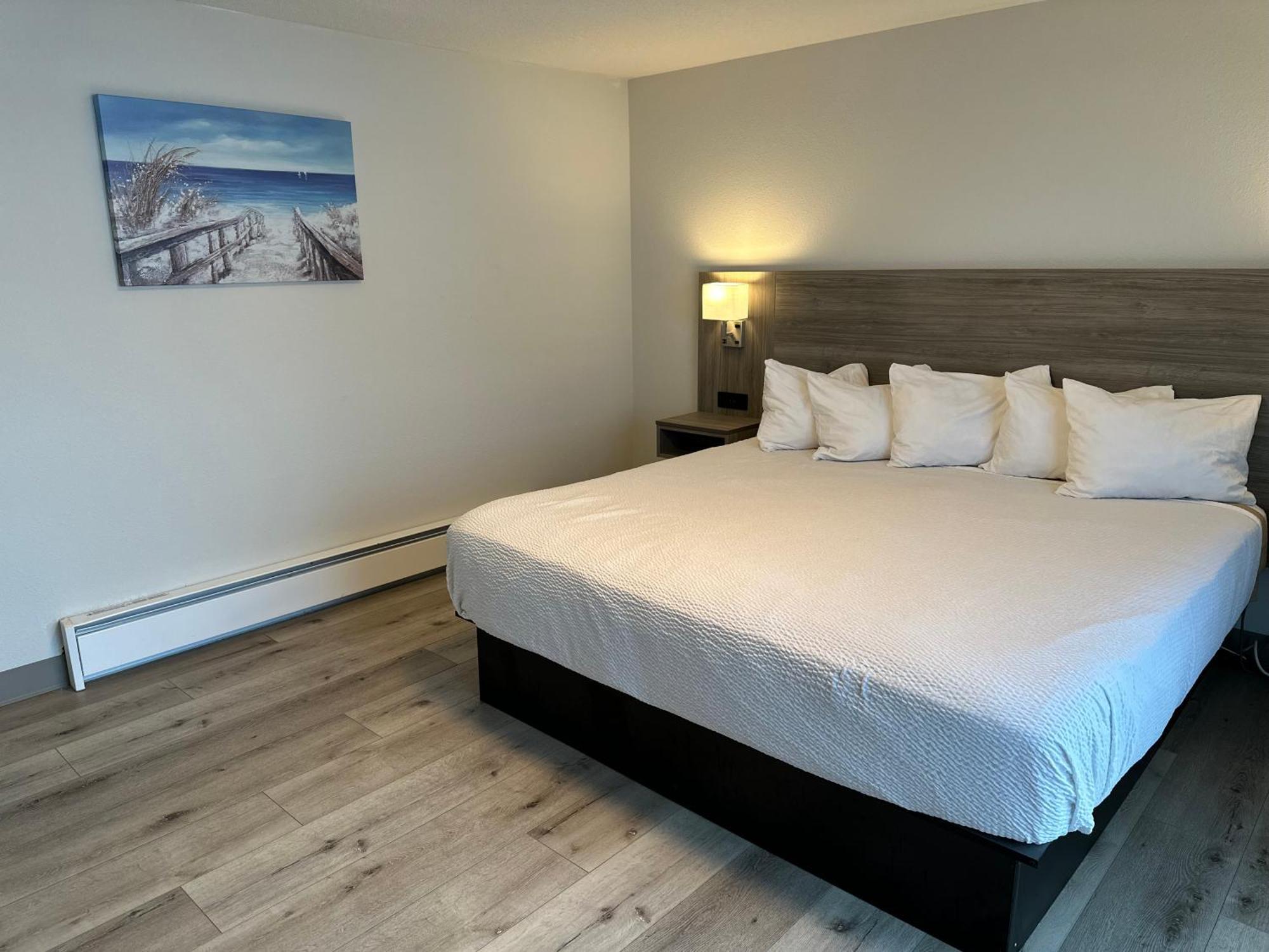 Hotel West