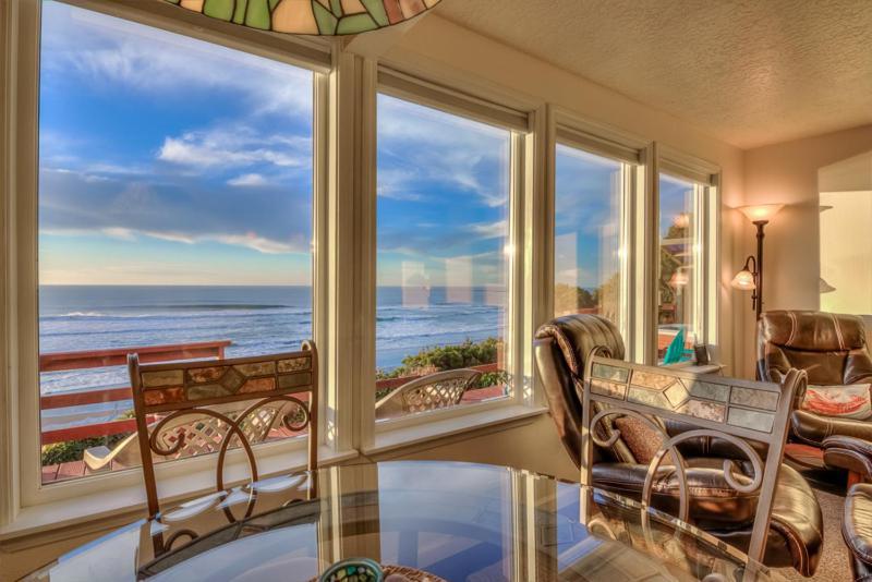 Holiday home The Cliff House - *