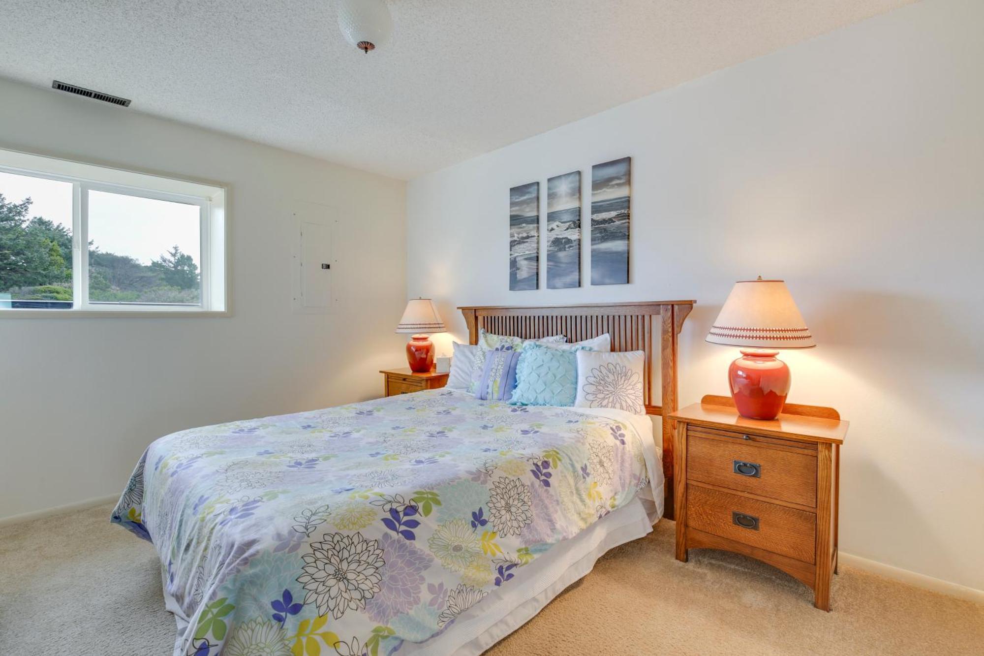 Vacation With Pool And Ocean Views * Lincoln City