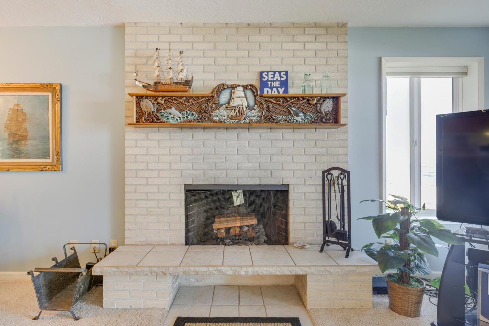 Cozy Oregon - Steps To Beach! Apartment Lincoln City