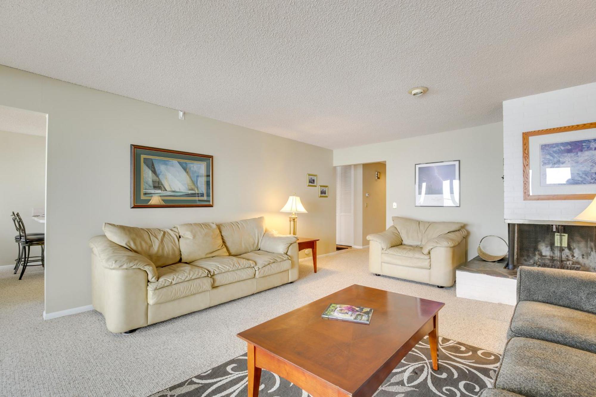 Pool Access, Walk To Beach! * Lincoln City