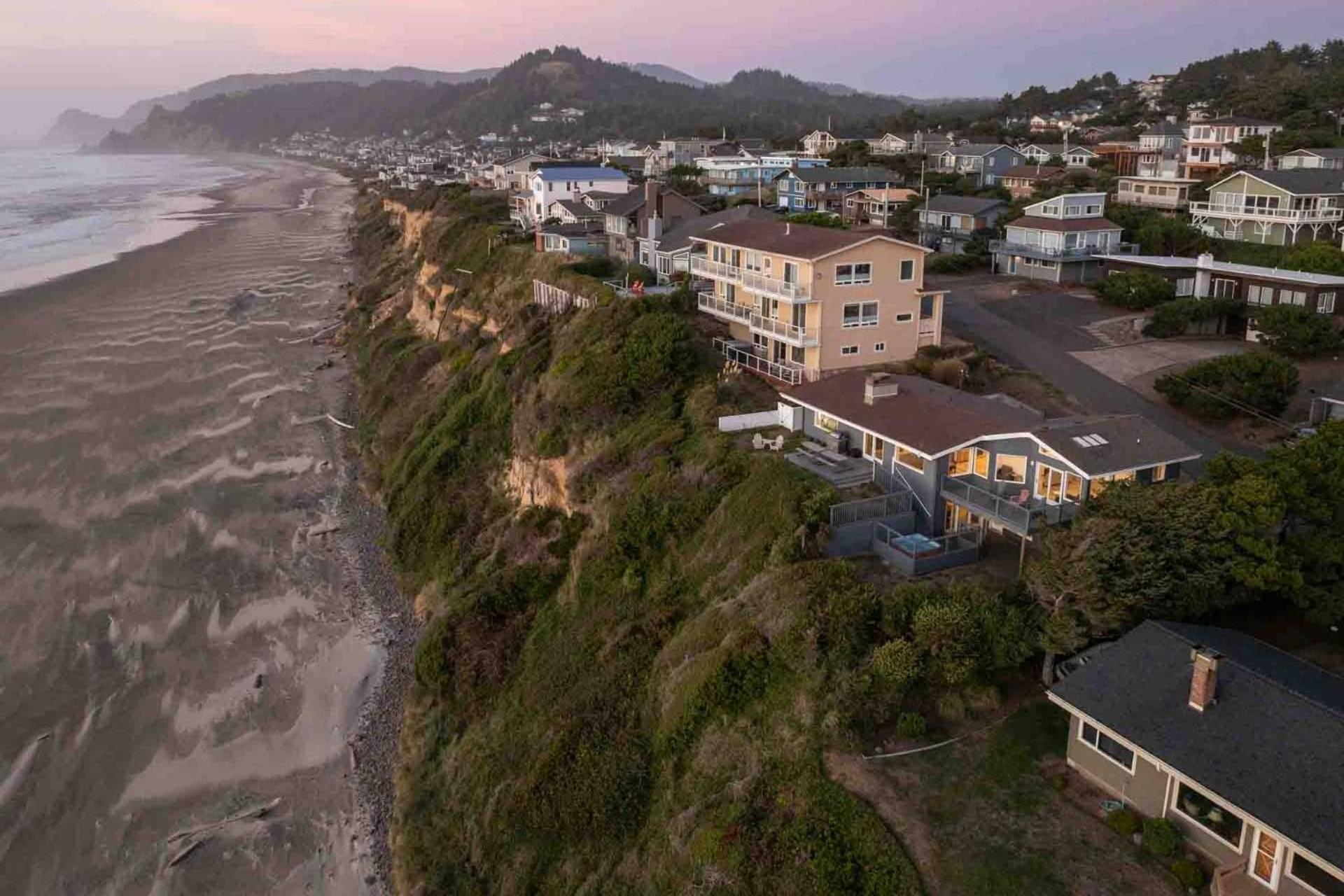 Moonstruck House