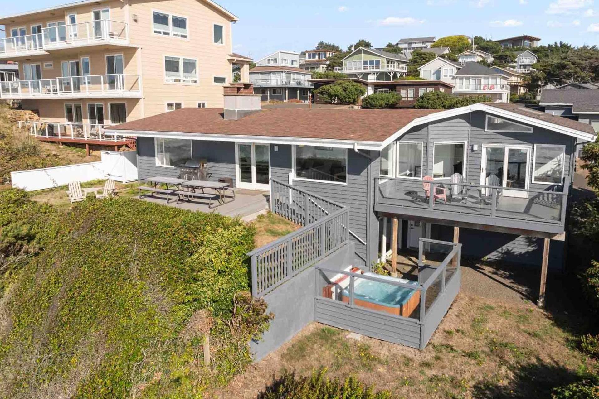 Moonstruck House Lincoln City