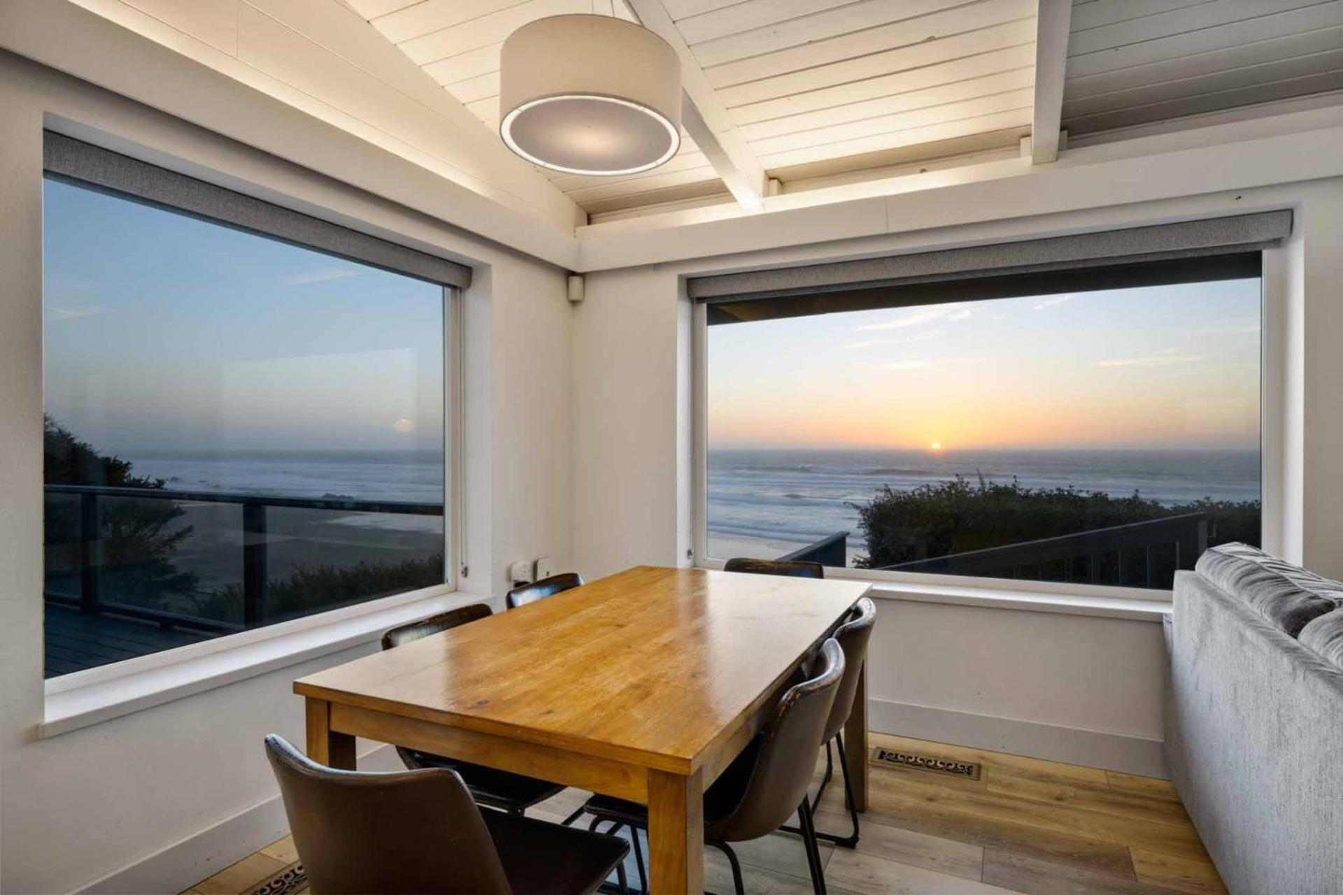 Moonstruck House Holiday home Lincoln City