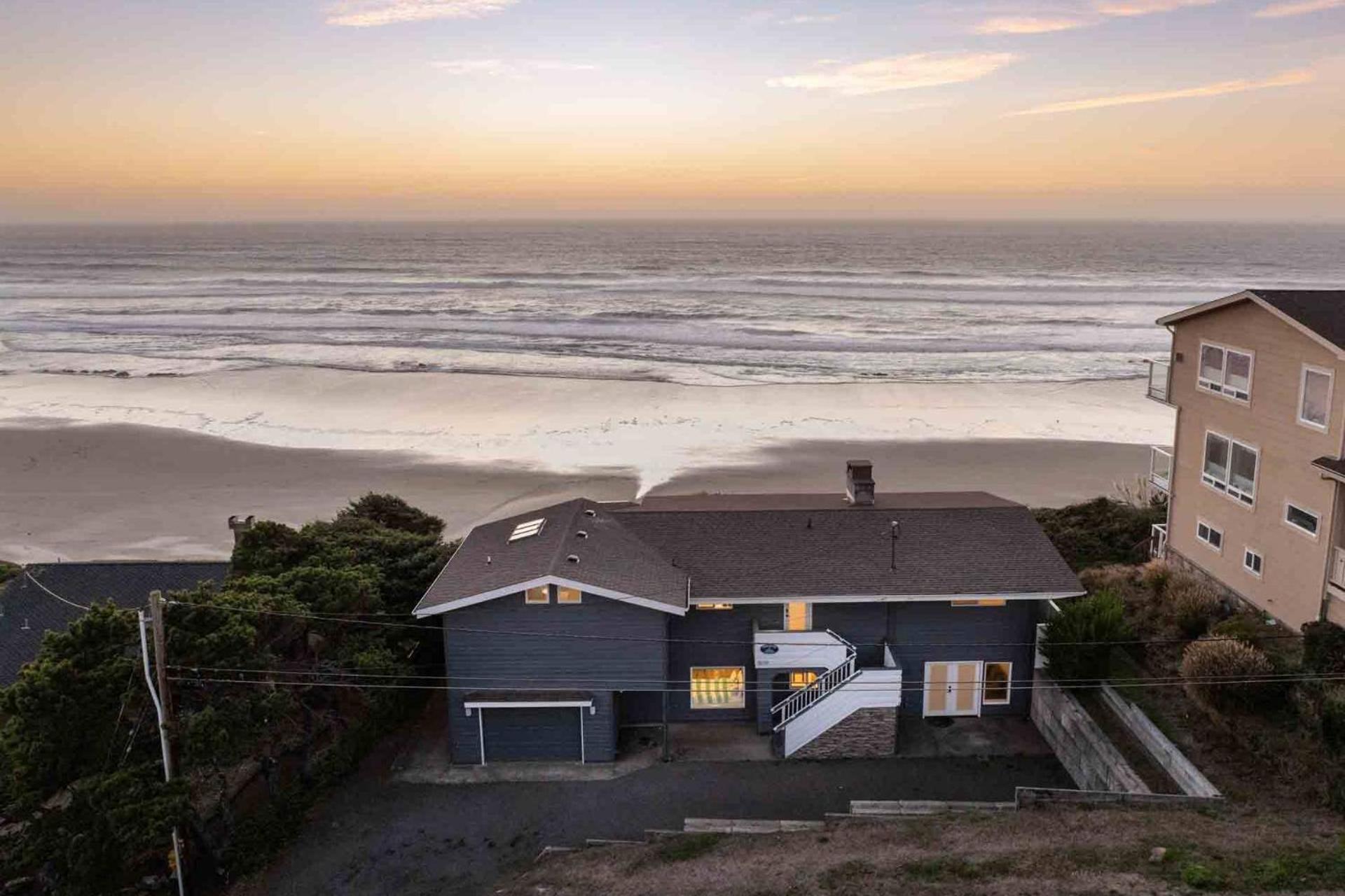 Moonstruck House