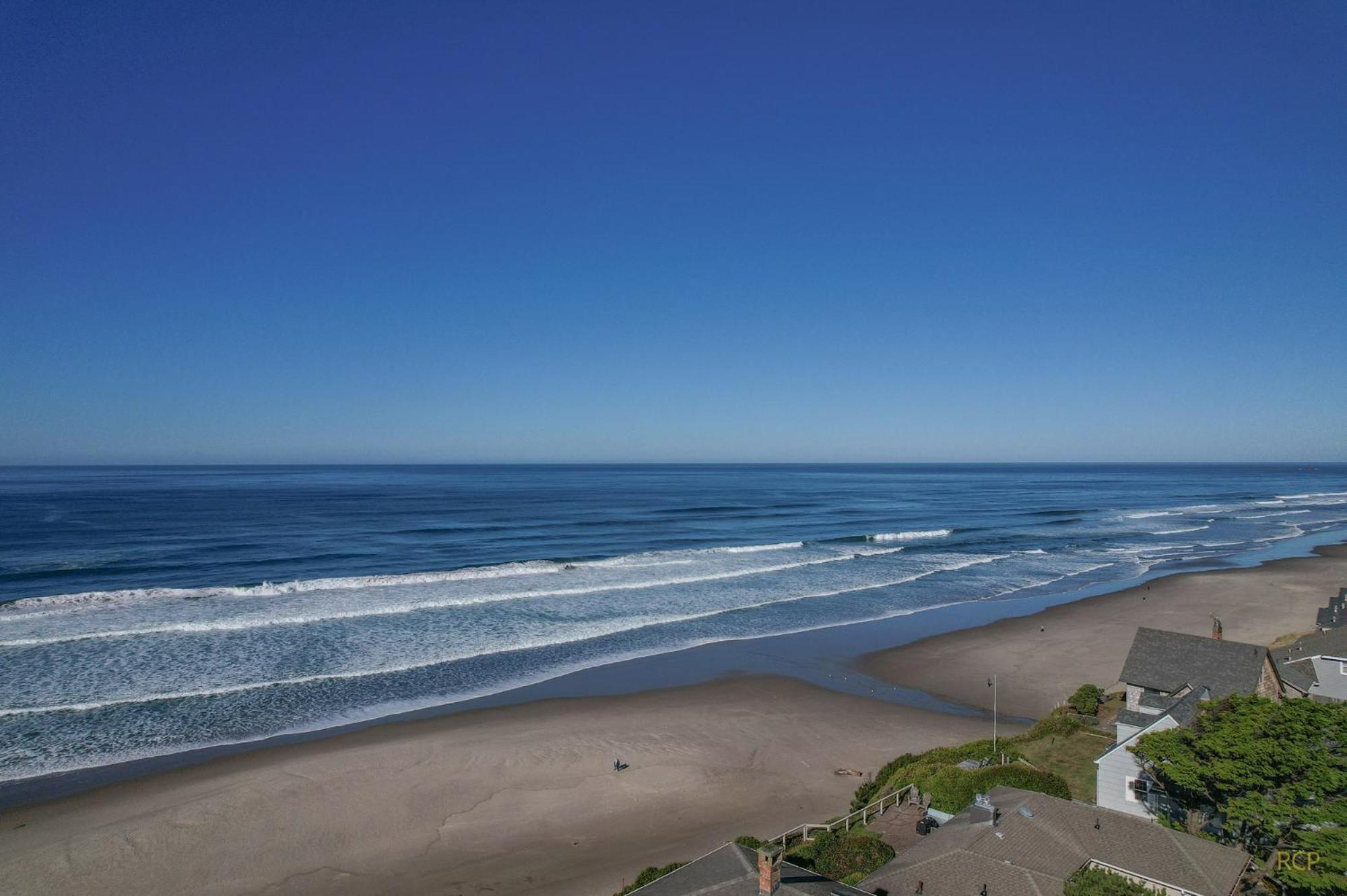 Holiday home New Listing Shore Beats Work! Lincoln City