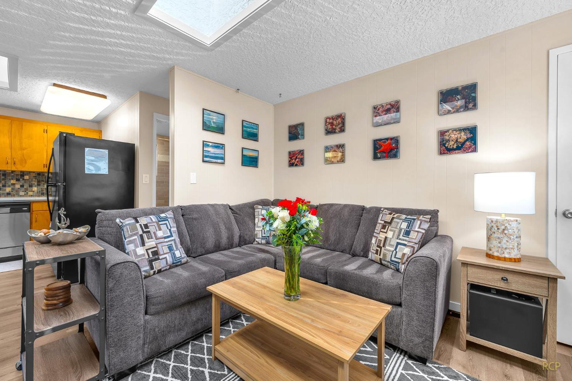 New Listing Shore Beats Work! Holiday home *