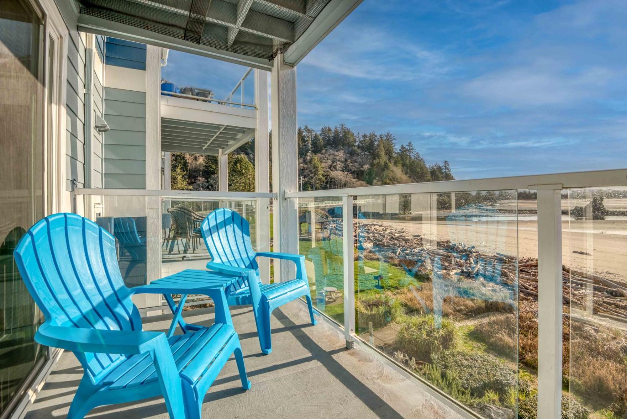 Apartment Waters Edge 309