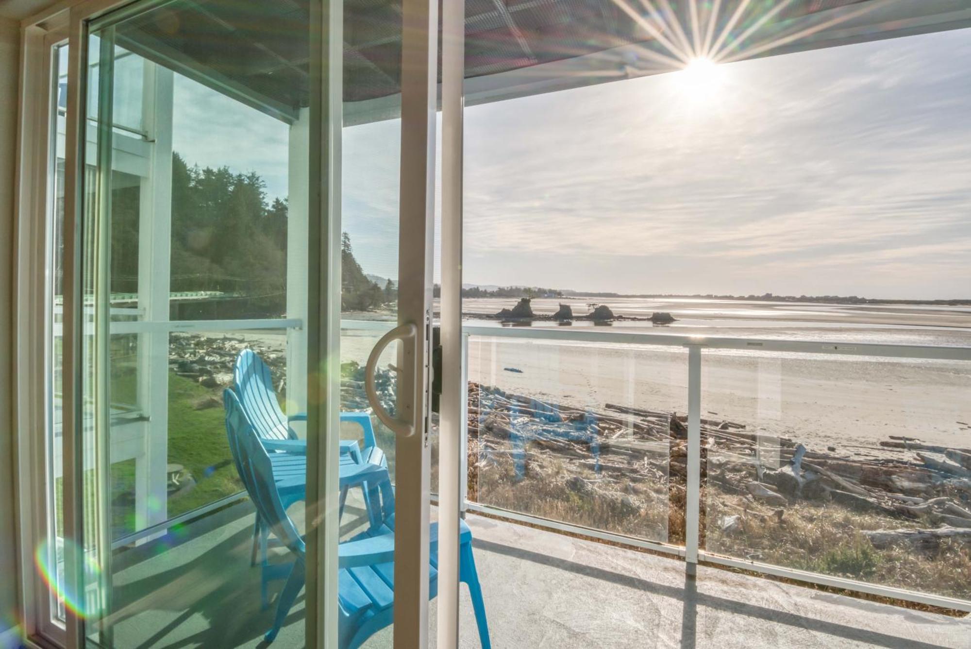 Waters Edge 309 Lincoln City