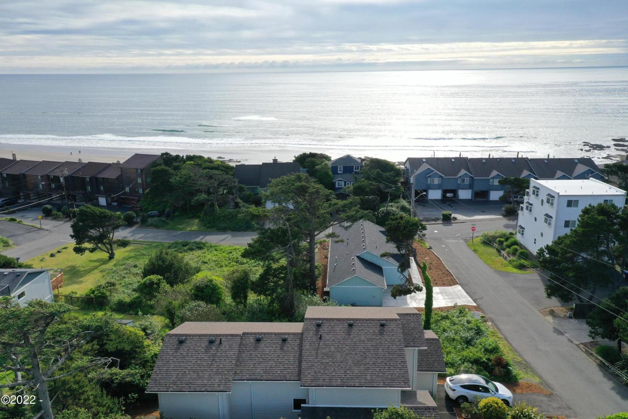 Pacific Peeks One - Oceanview - Ev Charger - Pet Friendly * Lincoln City