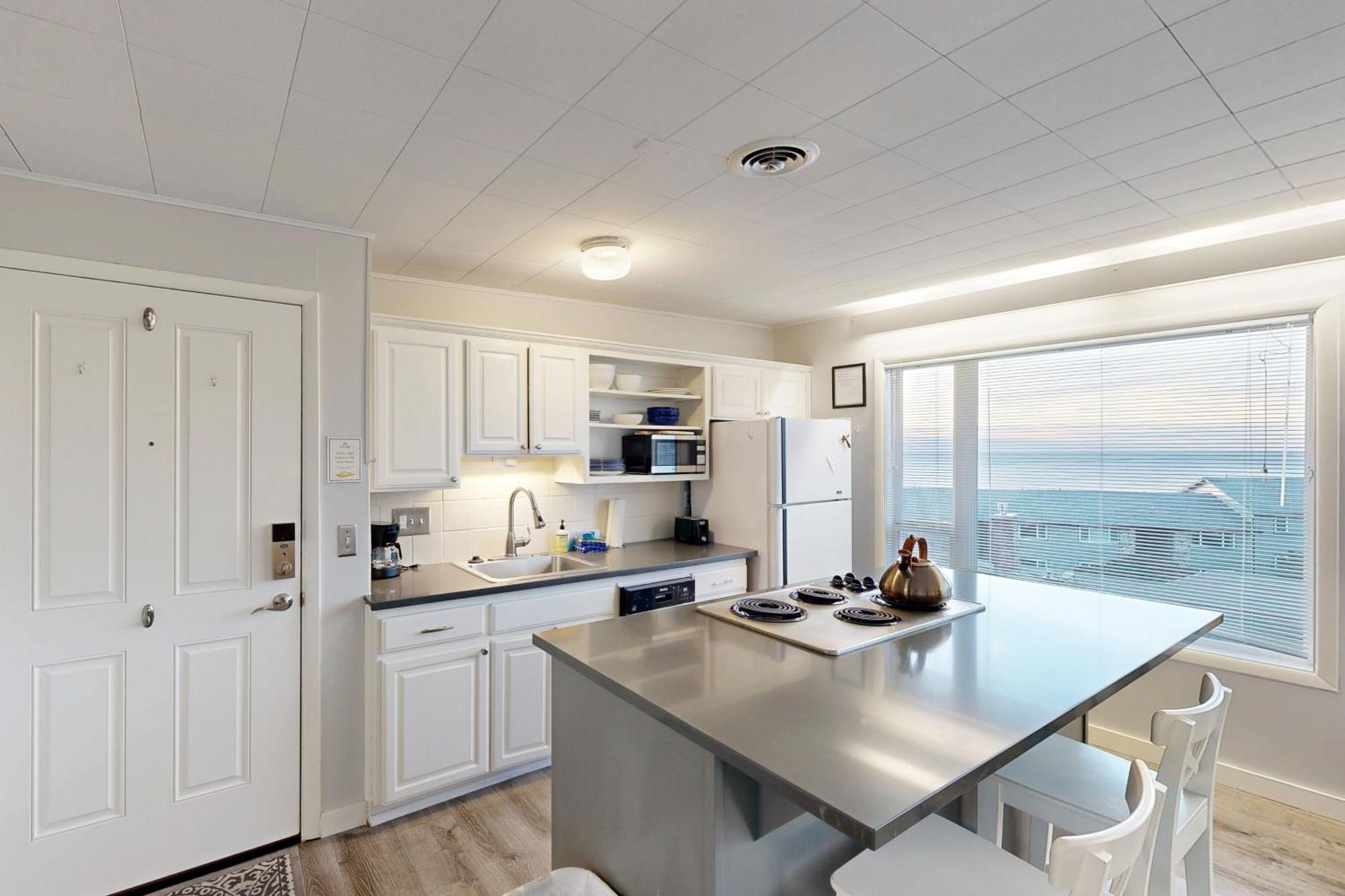 Wycliff Apartment