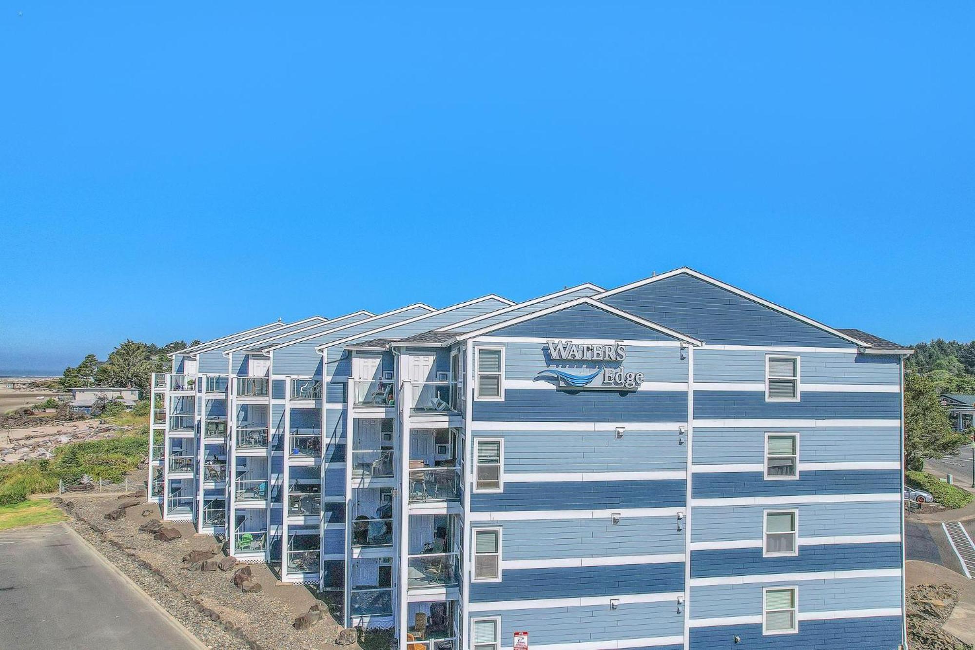 Waters Edge 308 Lincoln City