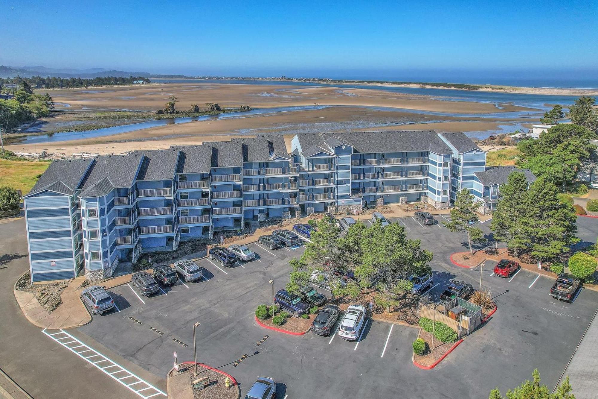 Waters Edge 308 Apartment *