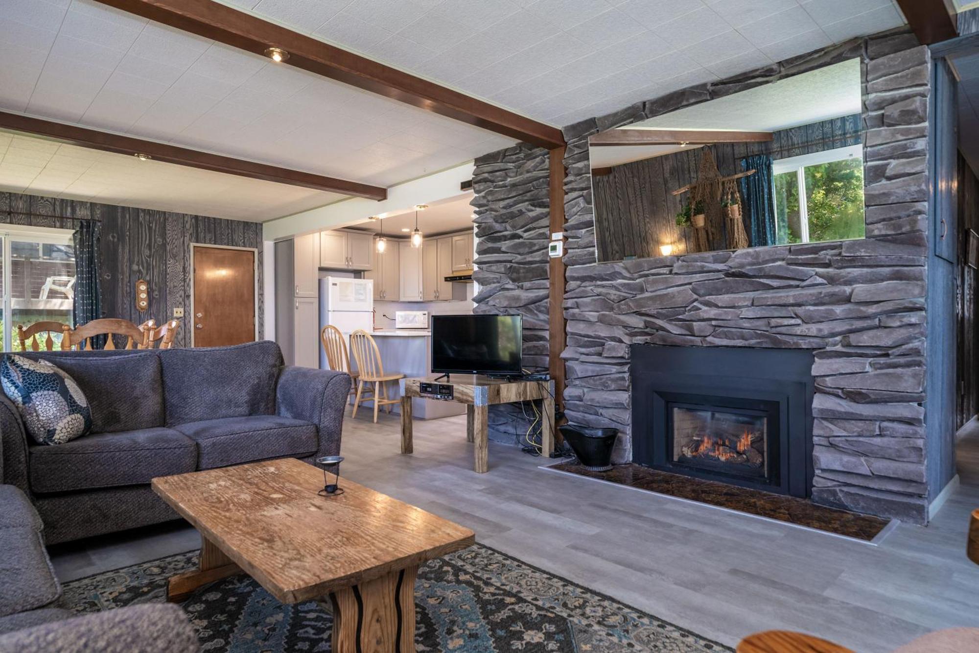 Ebbing House Holiday home *