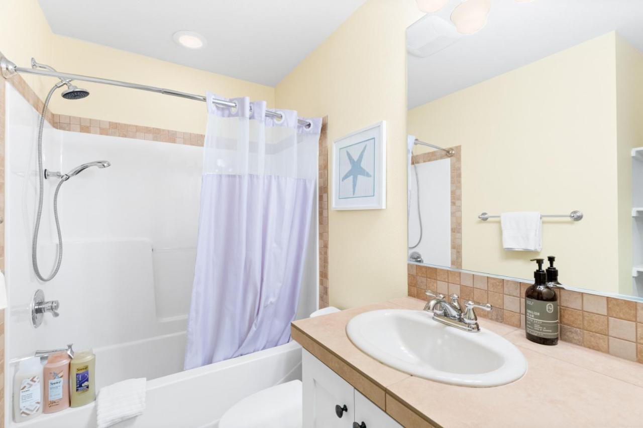 Holiday home Ocean View, Hot Tub, Sleeps 10 *