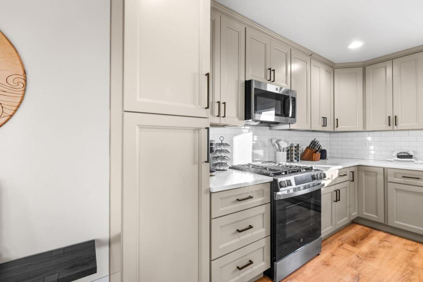 Holiday home New Construction In 2025, Ocean View, Hot Tub, Arcade, Sleeps 20 Lincoln City