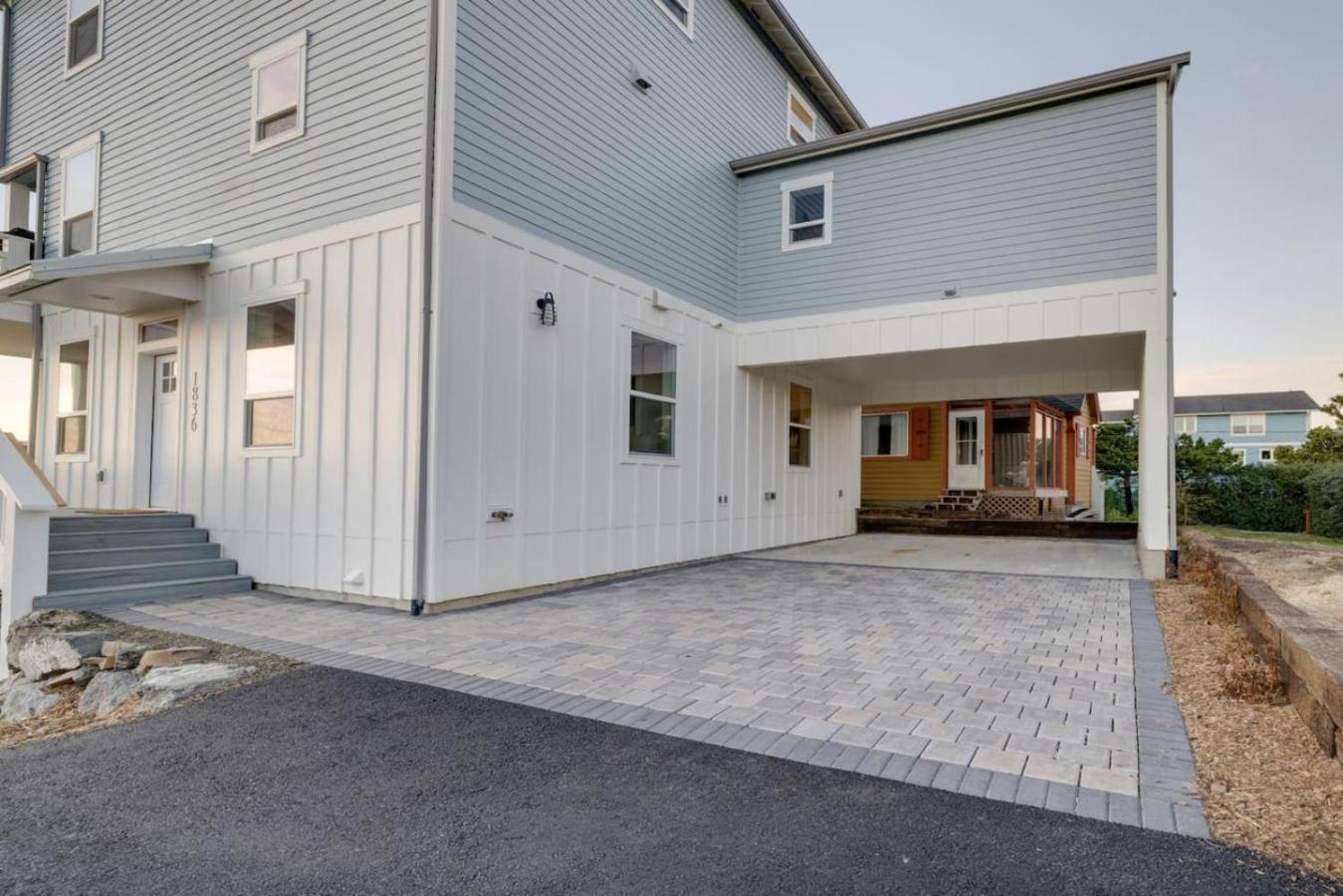 New Construction In 2025, Ocean View, Hot Tub, Arcade, Sleeps 20 Holiday home
